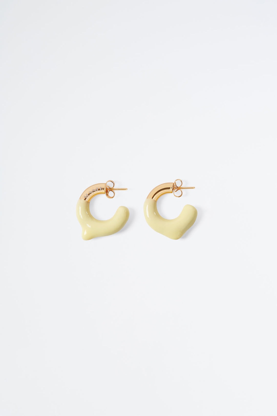 MINI RUBBERIZED EARRINGS GOLD / cream - 1