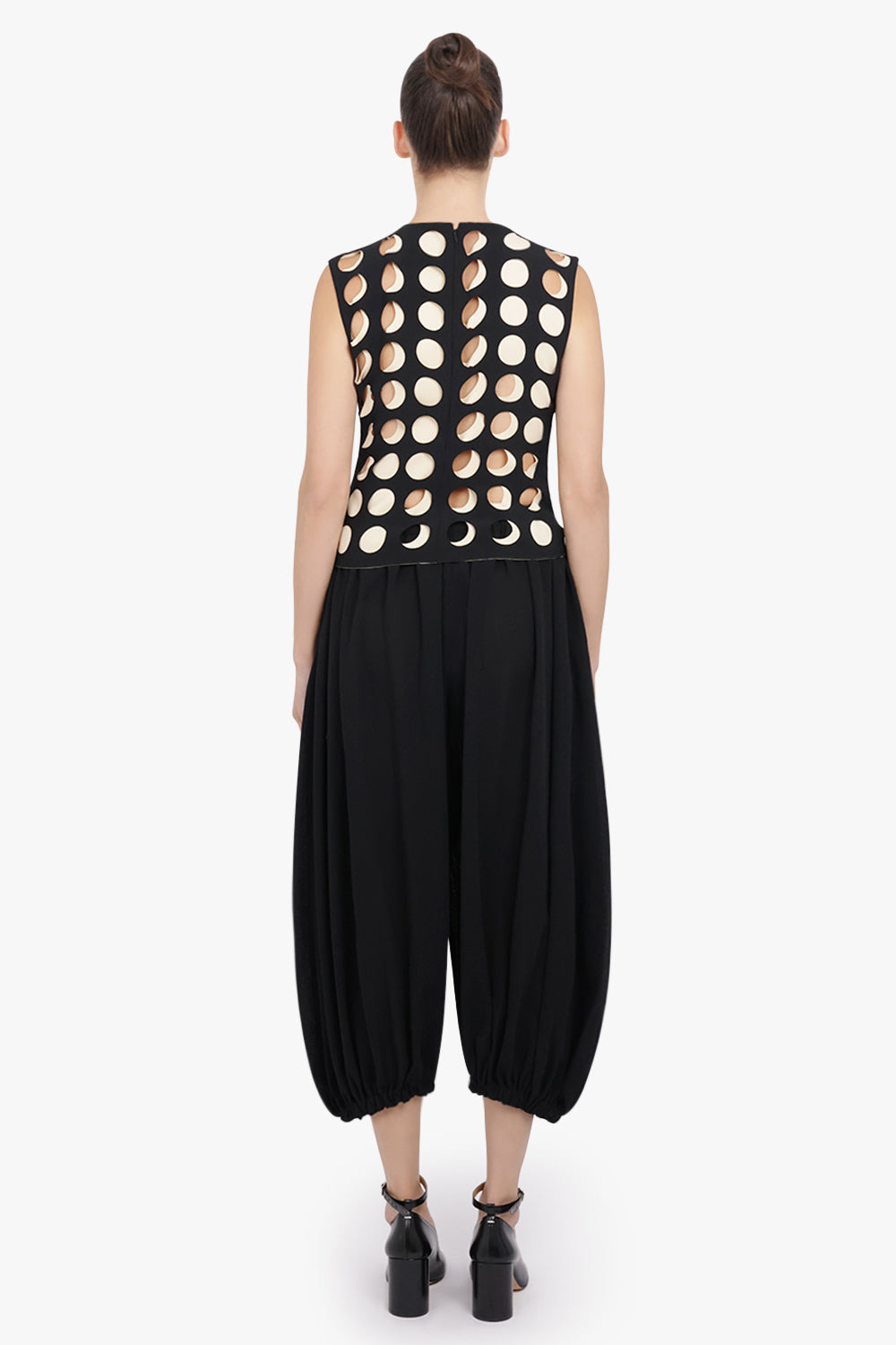 GATHERED BALLOON LEG PANT | BLACK - 4