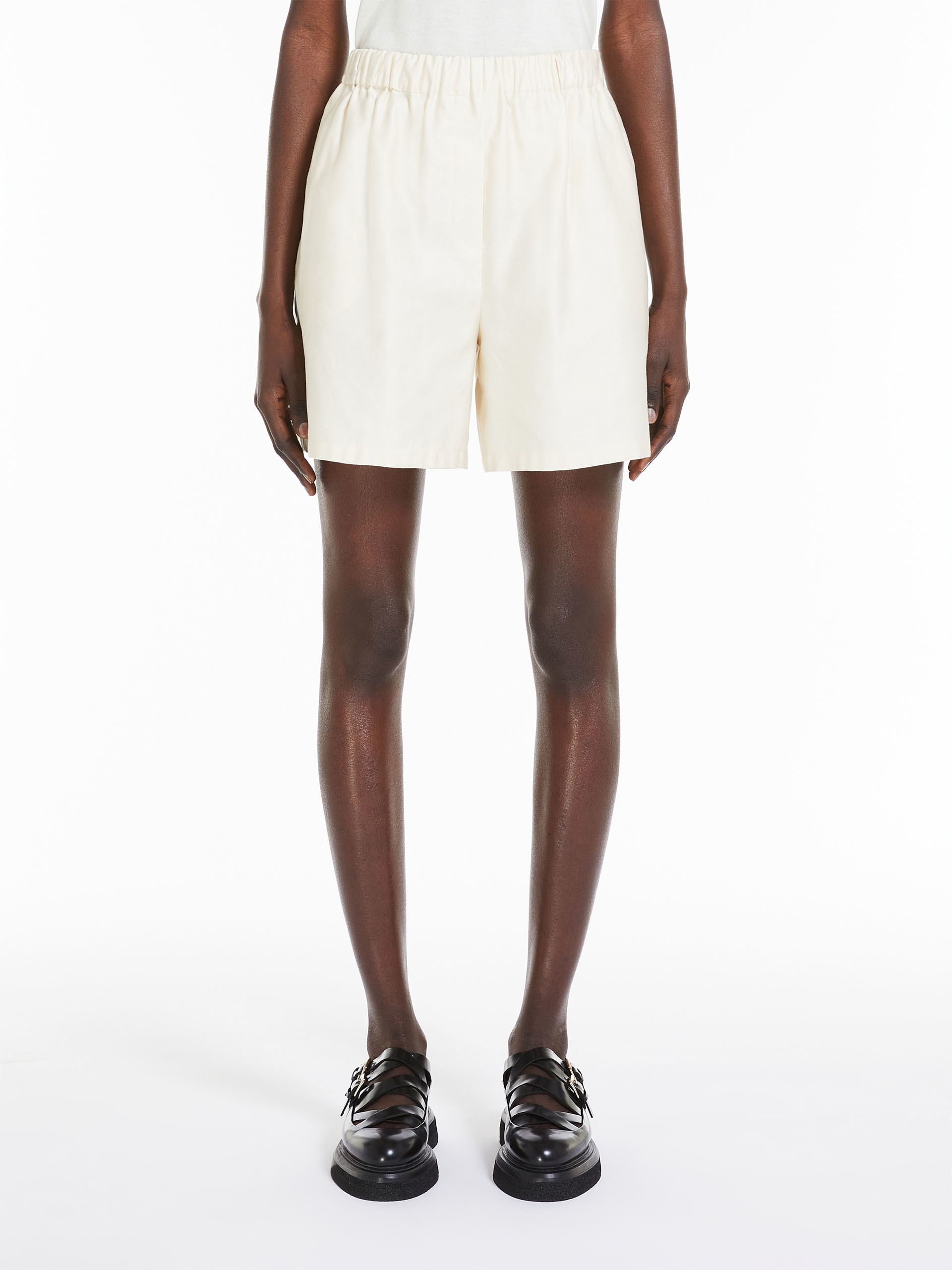 Max Mara PIADENA Cotton shorts with monogram embroidery
