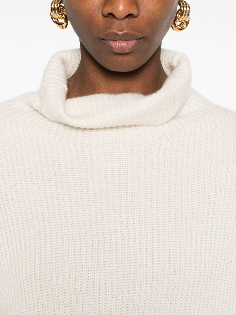 roll-neck sweater 5