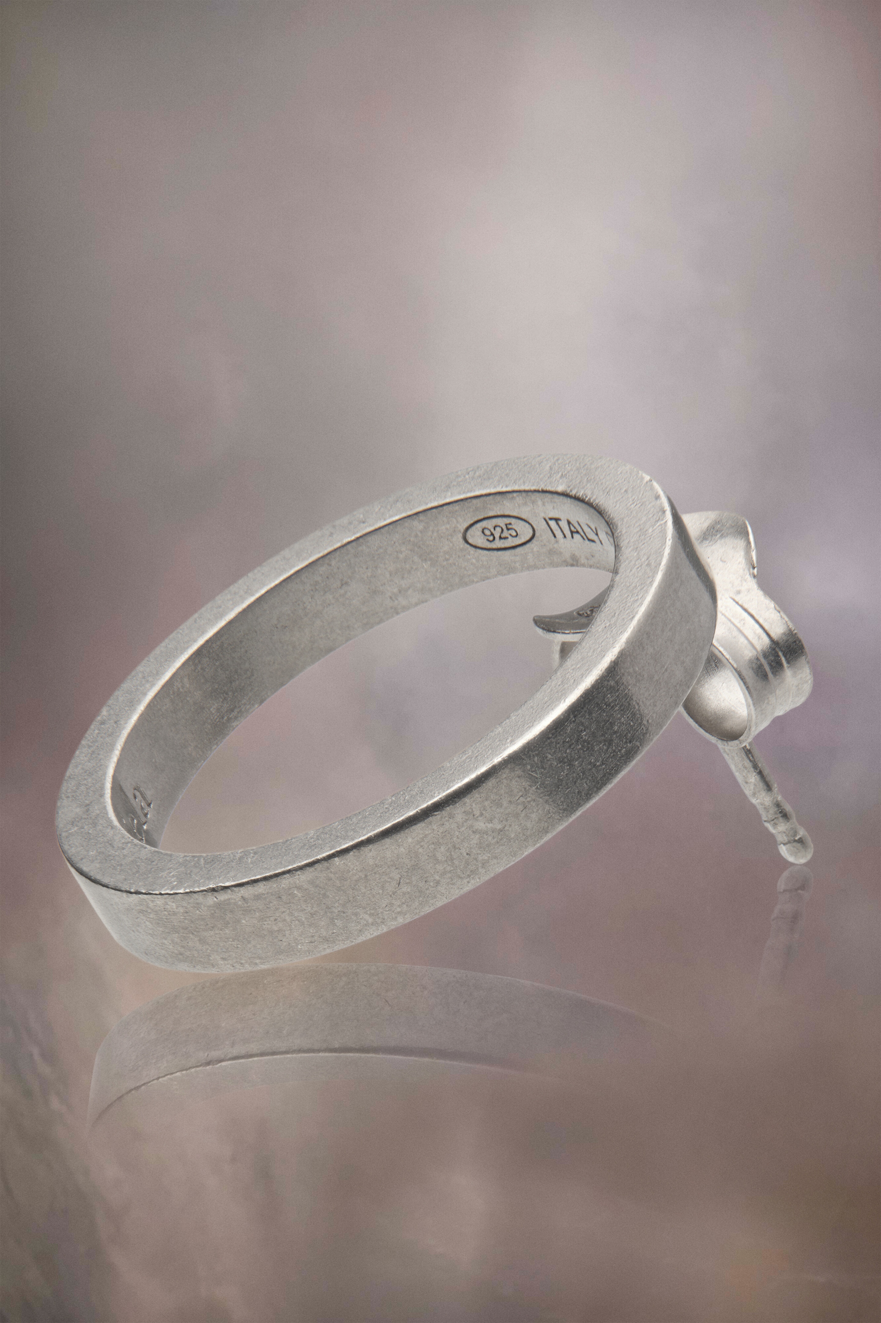 Logo earring - 3