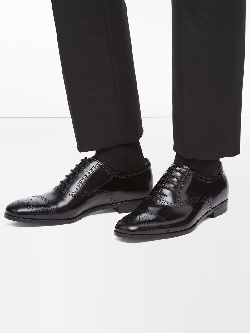 【関税＆送料込み】Prada Brushed Fume Shoes Prada brushed fumé leather Oxford shoes | farfetch | REVERSIBLE