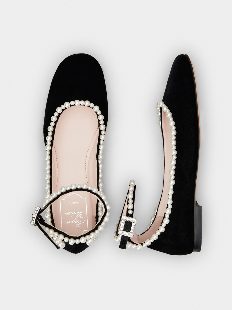 Mary Janes in velvet 4