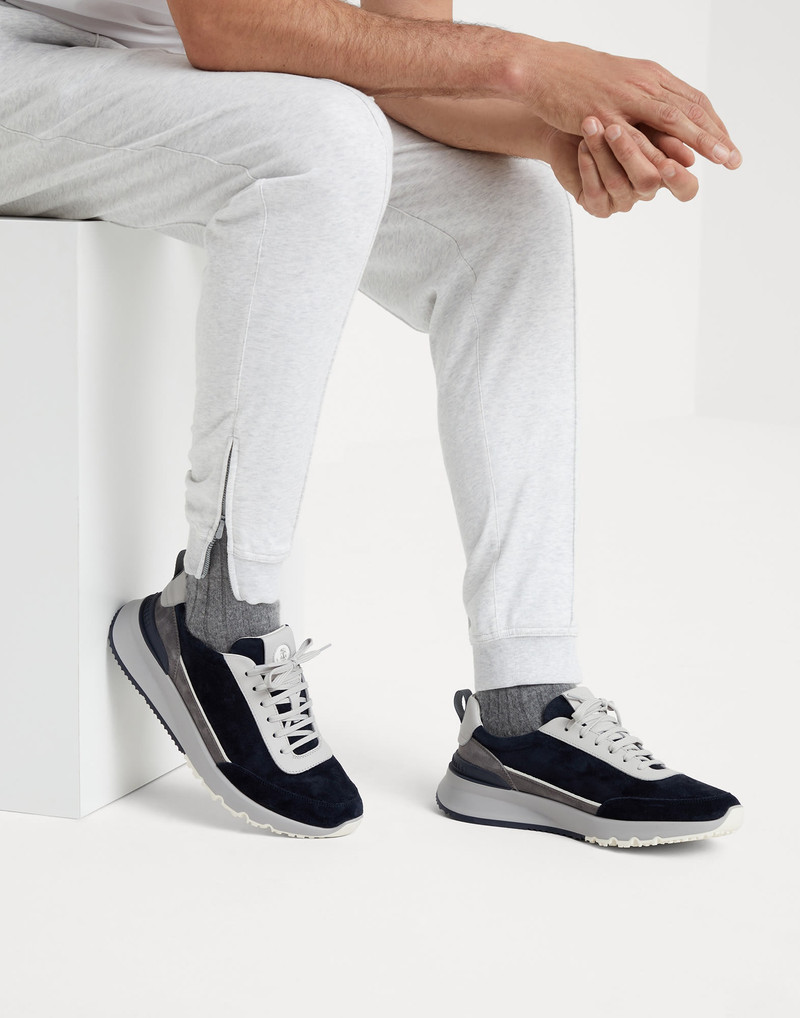 Washed suede and grained calfskin runners 4