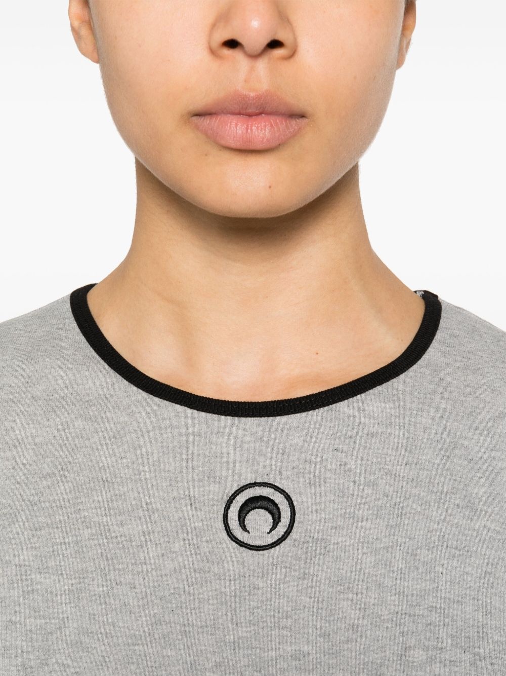 Crescent Moon-embroidered T-shirt - 5
