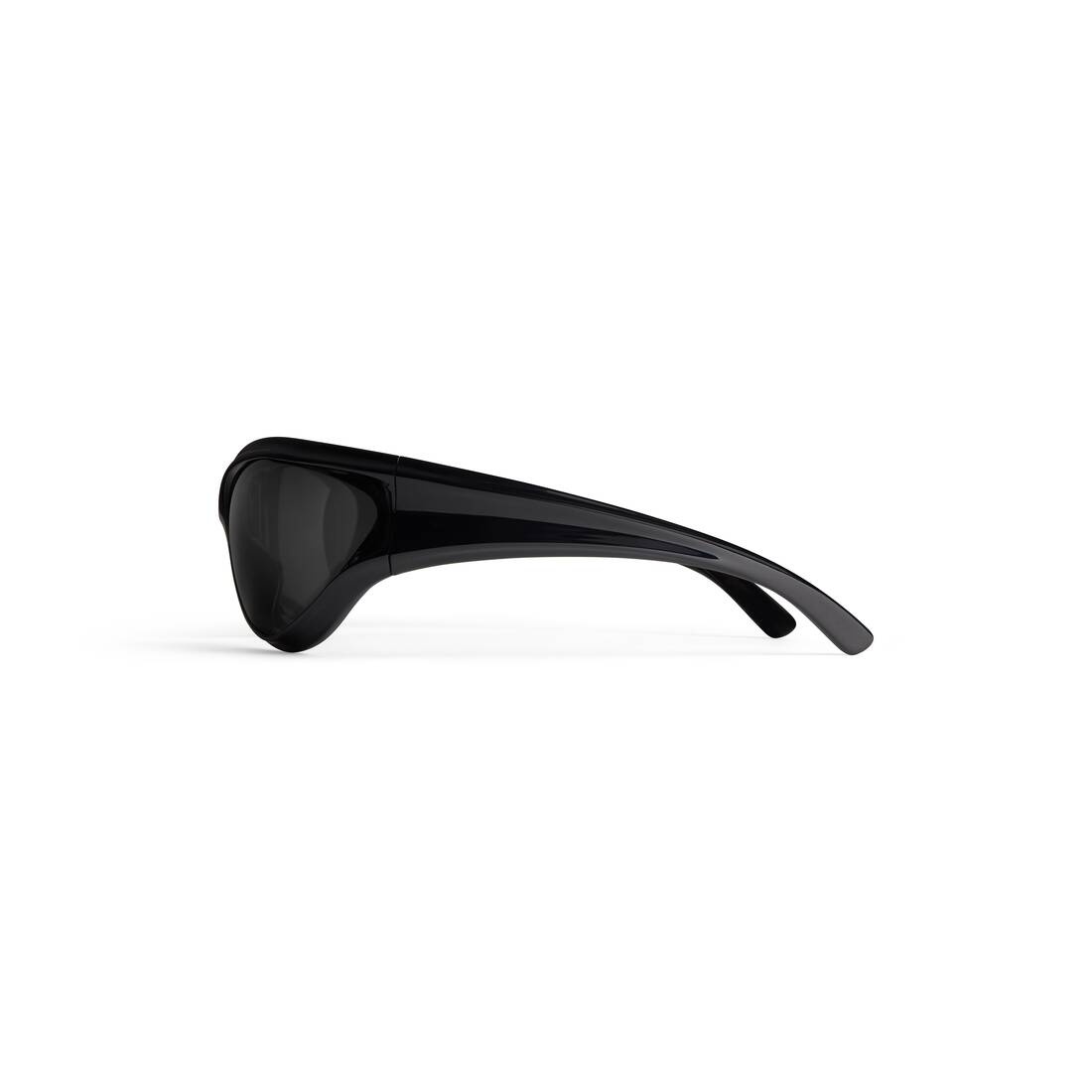 Dynamo Round Sunglasses  in Black - 4