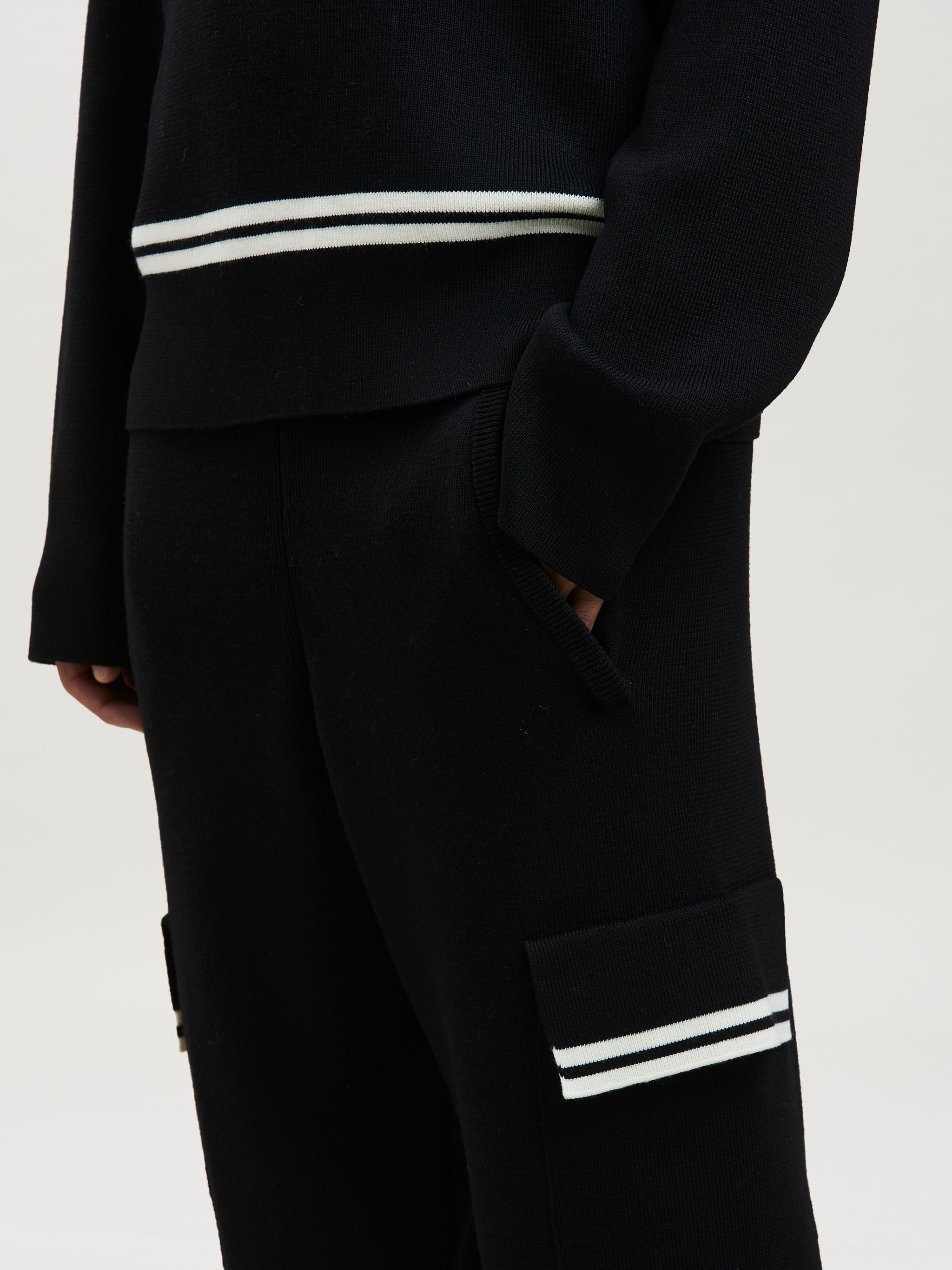 TRACK MINI BAND KNIT CARGO PANTS - 6