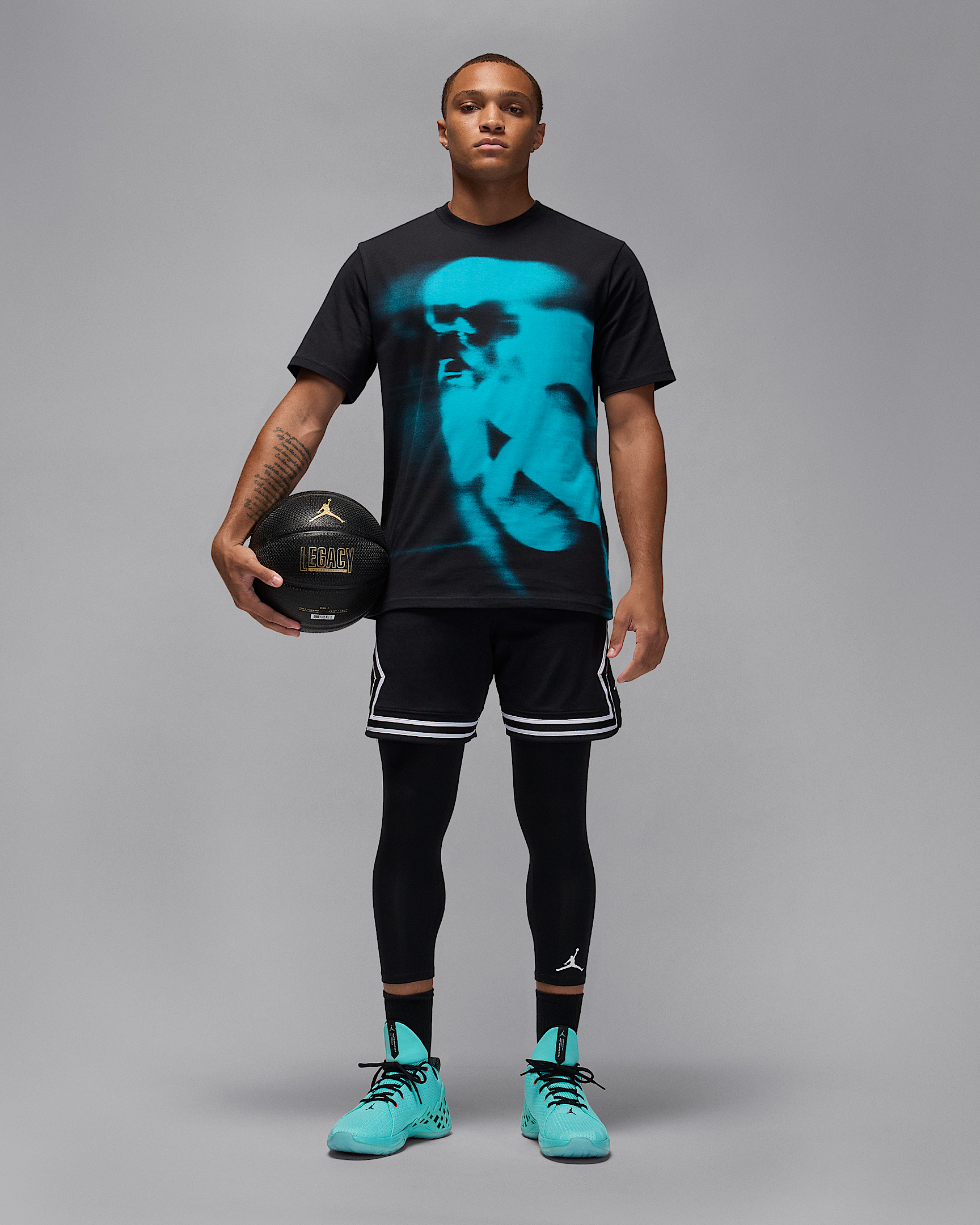 Jordan Sport Men's Dri-FIT Short-Sleeve Top - 5