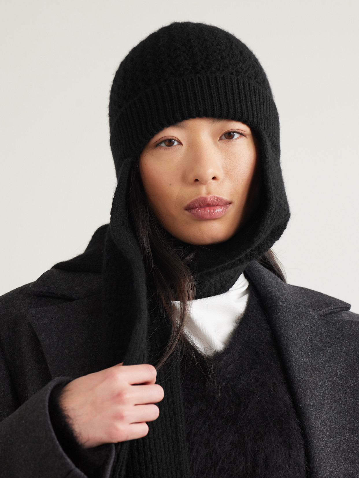 Engadin Hooded Crochet-knit Cashmere Scarf - 4