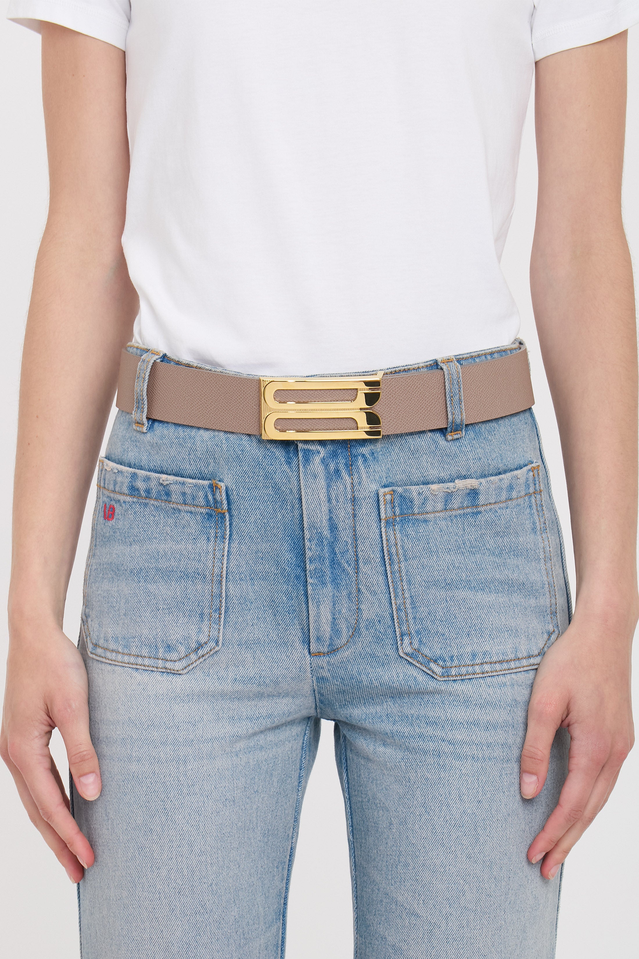 Jumbo Frame Belt In Dove Grey Grained Leather - 3