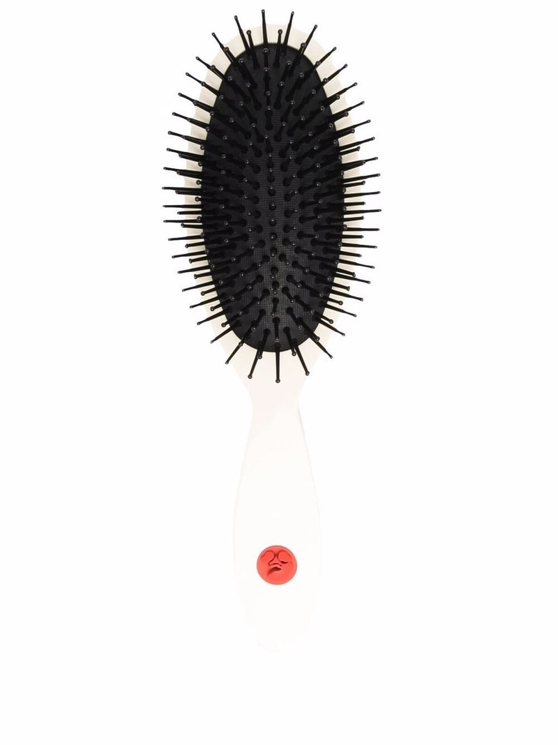 logo-plaque hairbrush 1