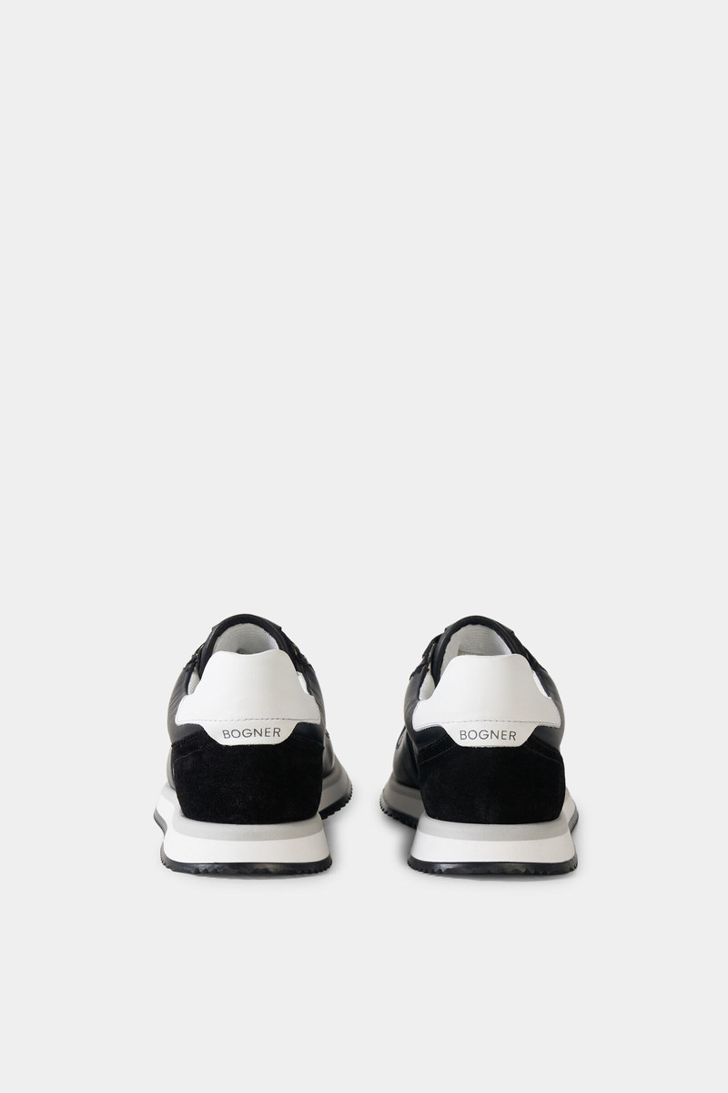 Reno sneaker in Black 6