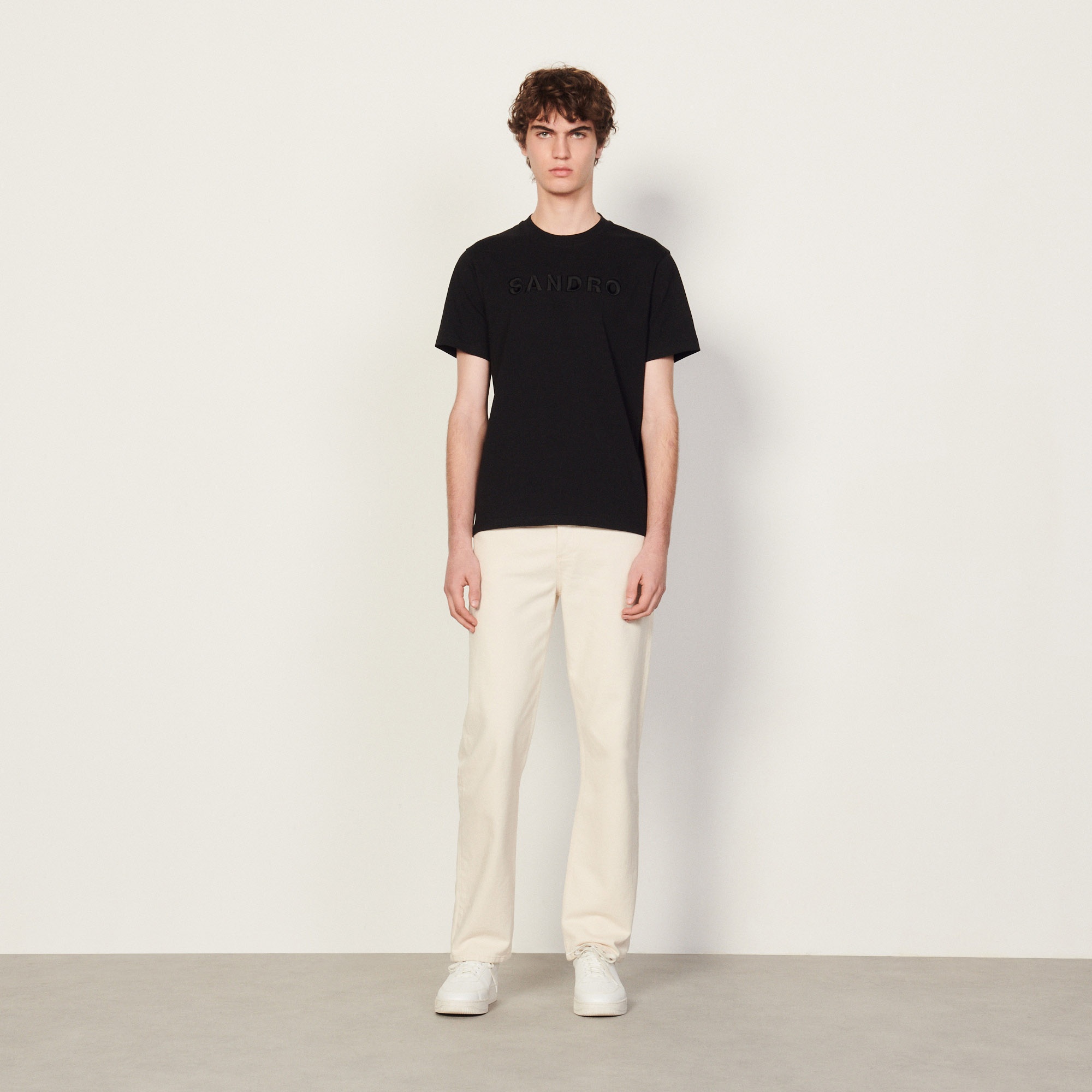 Embroidered T-shirt - 6