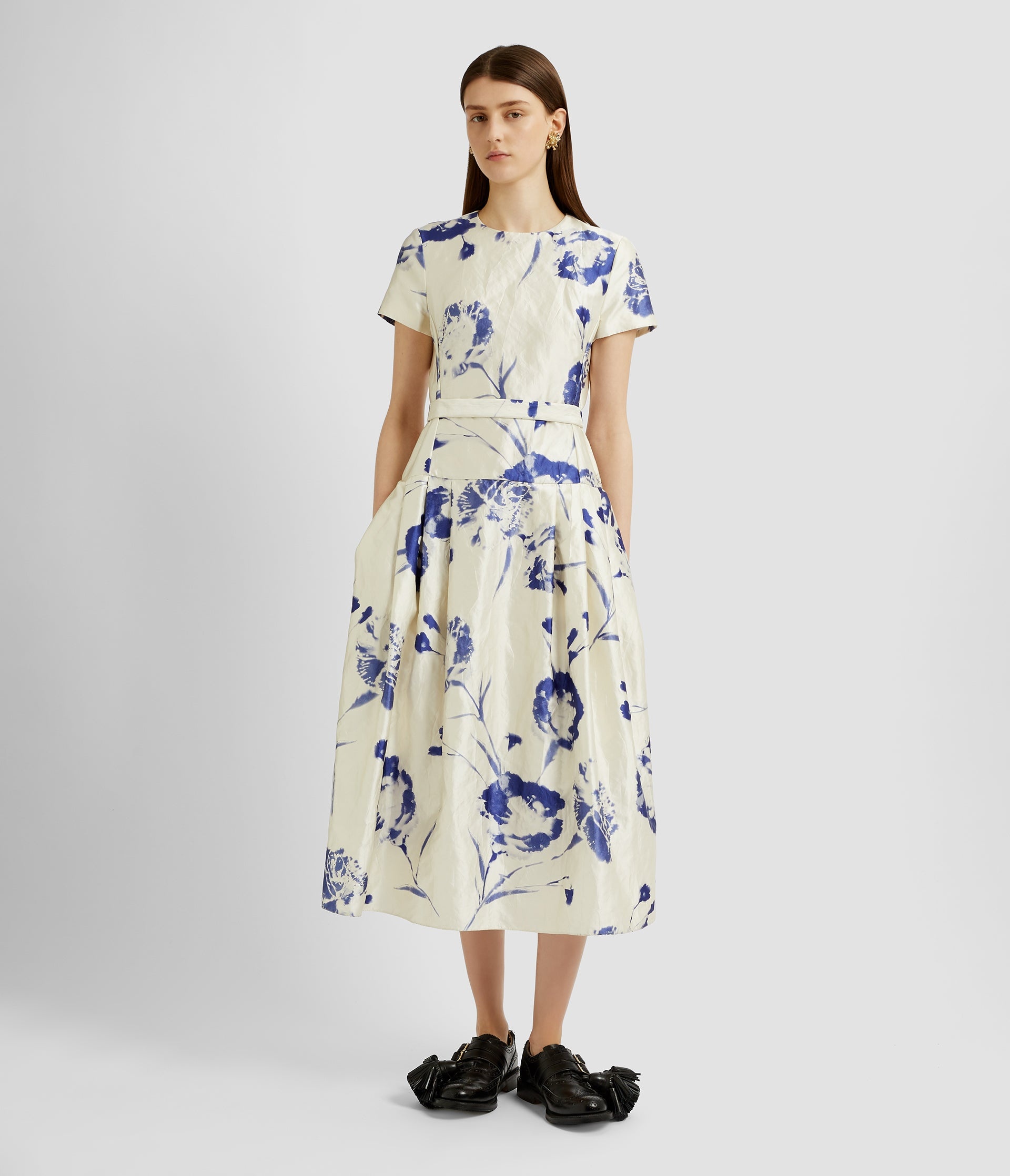 SHORT SLEEVE COCKTAIL DRESS - 4