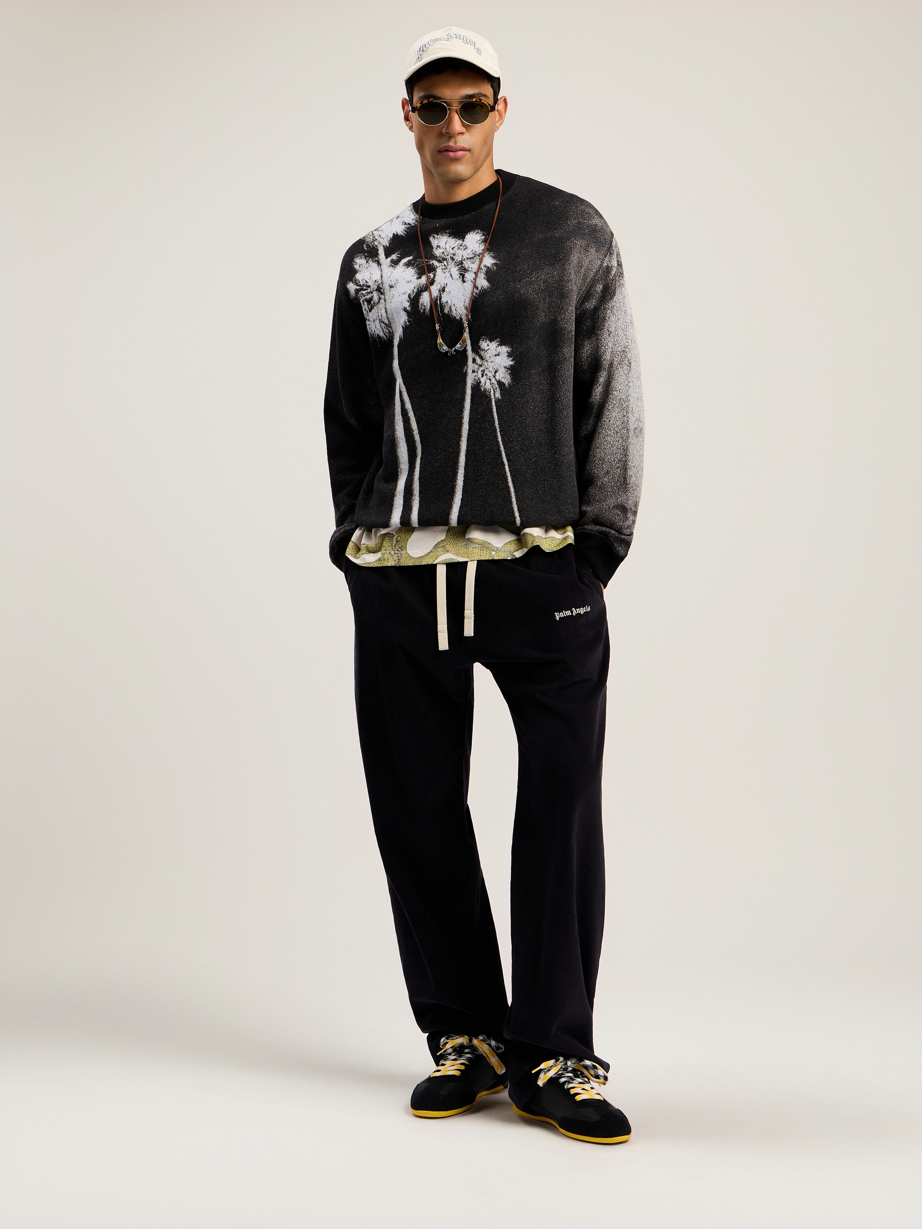 Classic Logo Cord Travel Pants - 2