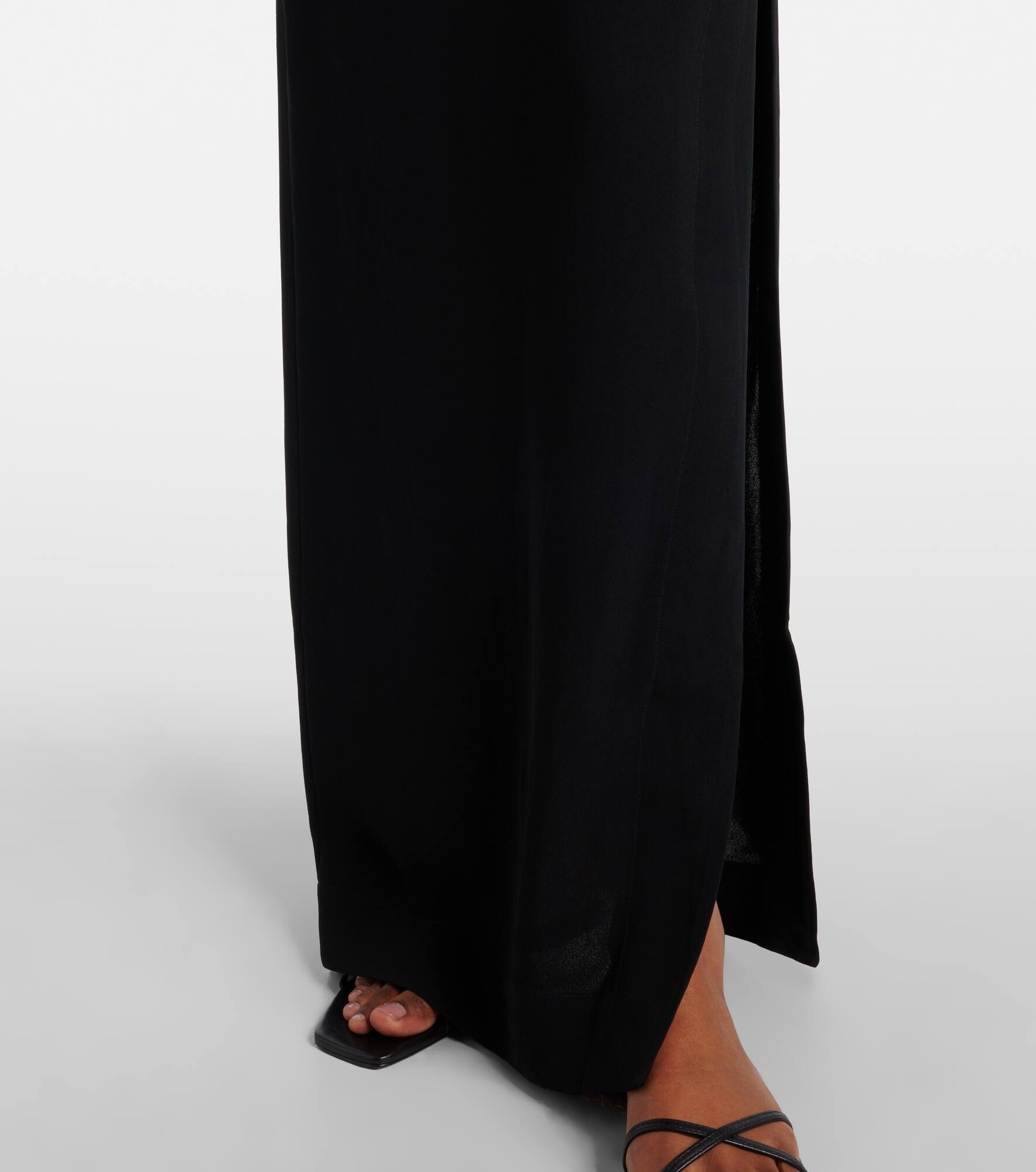Side-slit crêpe maxi skirt - 4