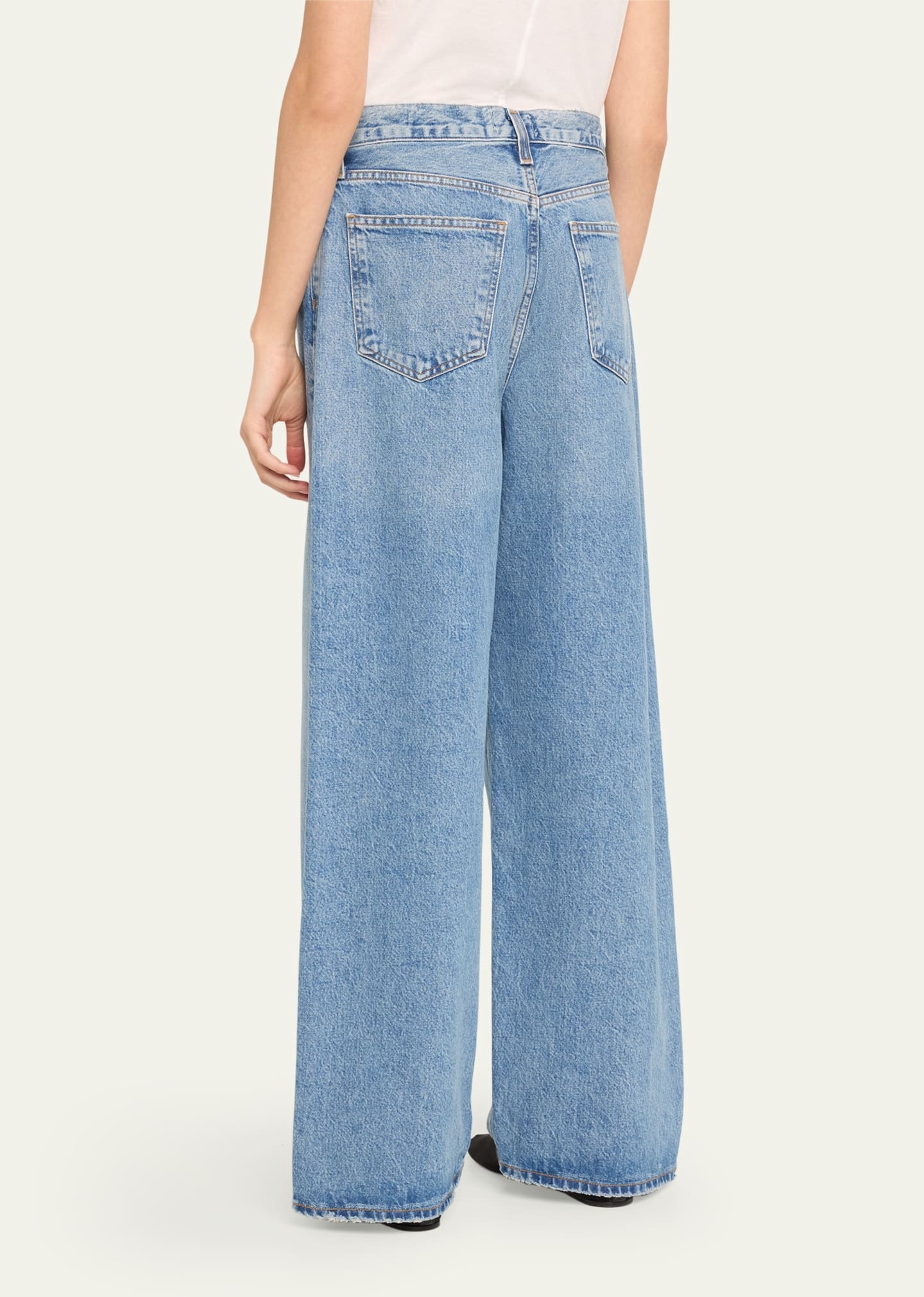 Low-Slung Baggy Jeans - 3