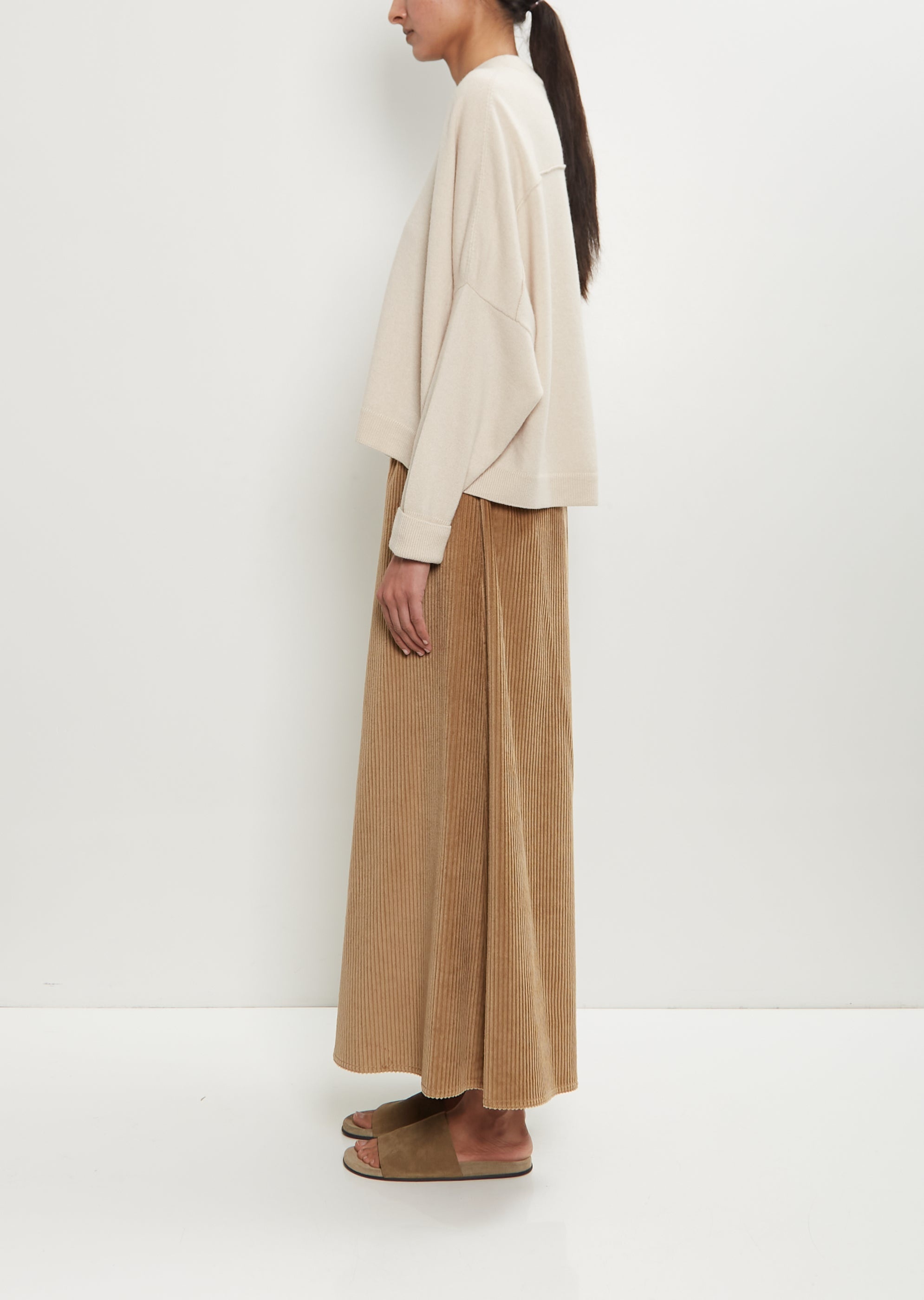 Cashmere Iconic Crewneck Sweater — Oatmeal - 2