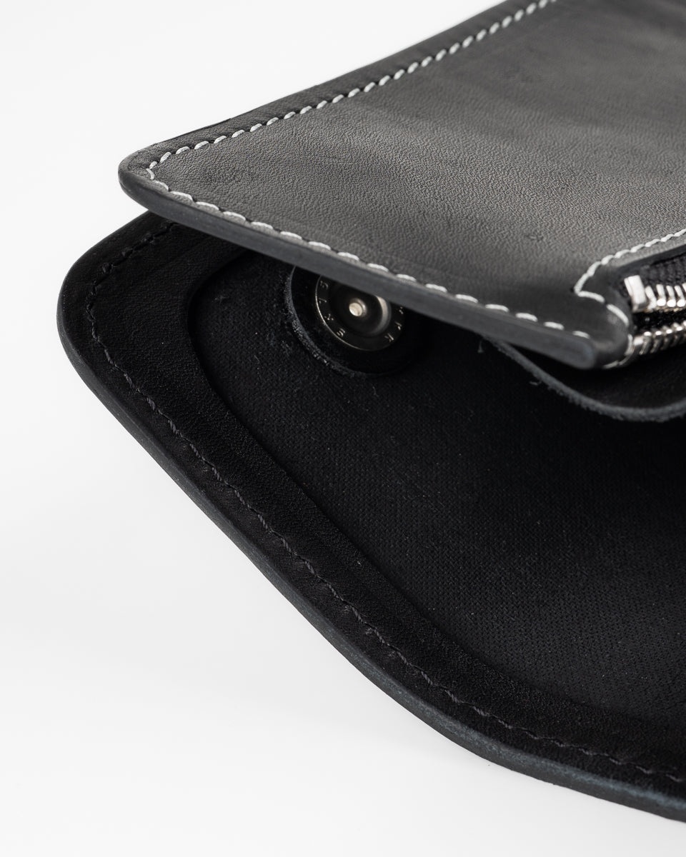 OGL BRAVE HORSEHIDE CONDOR MID WALLET - BLACK - 10