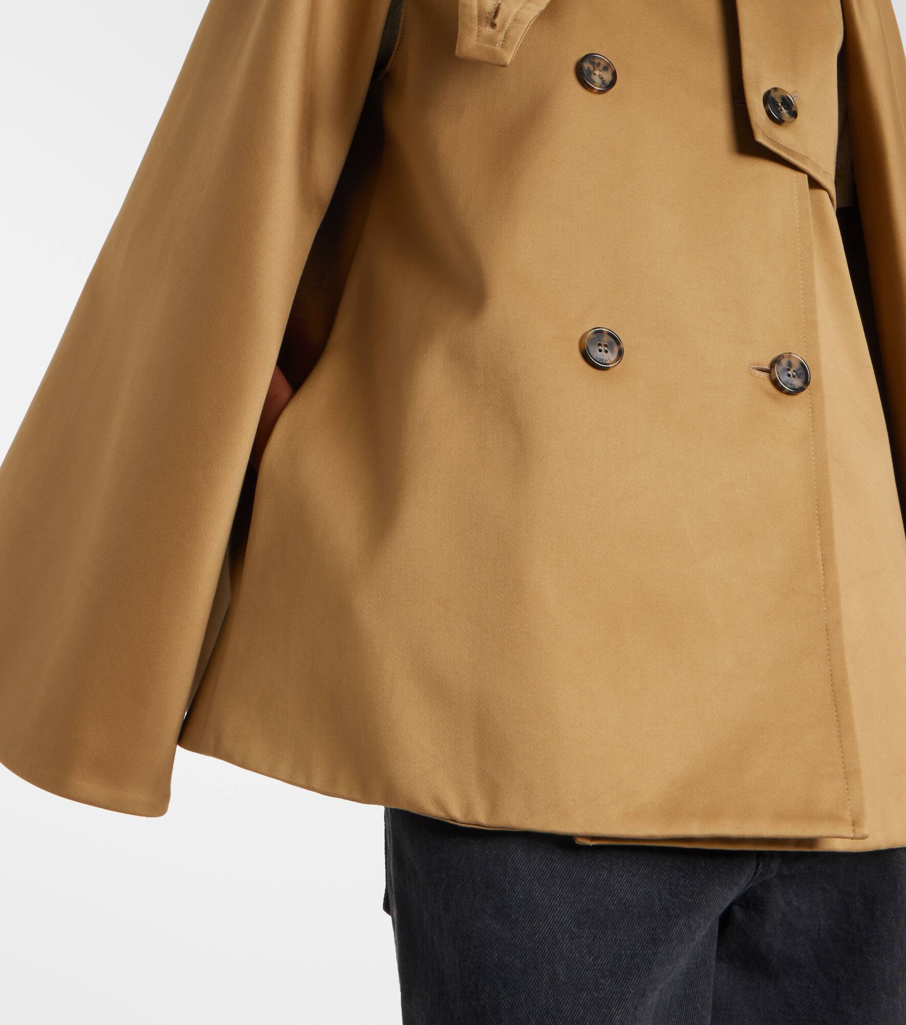 Caped double-breasted cotton gabardine jacket - 5