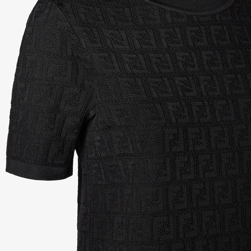 Sweater 3