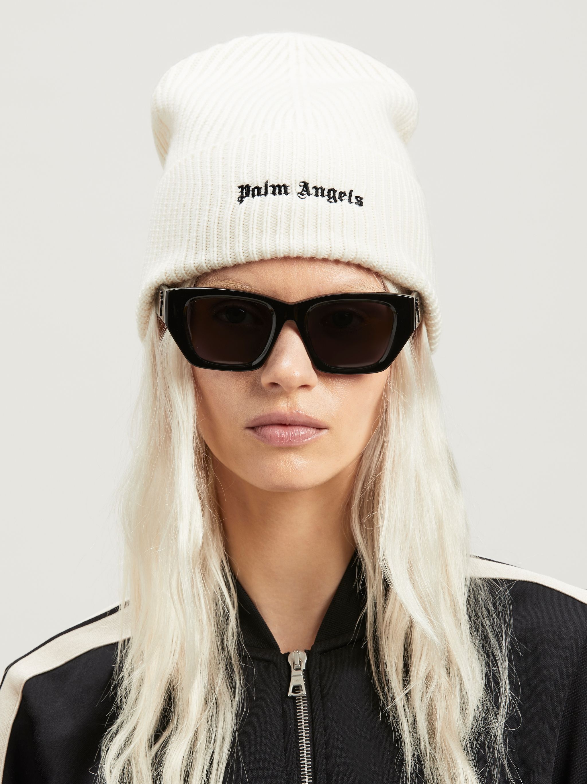 Classic Logo Ribbed Beanie - 3