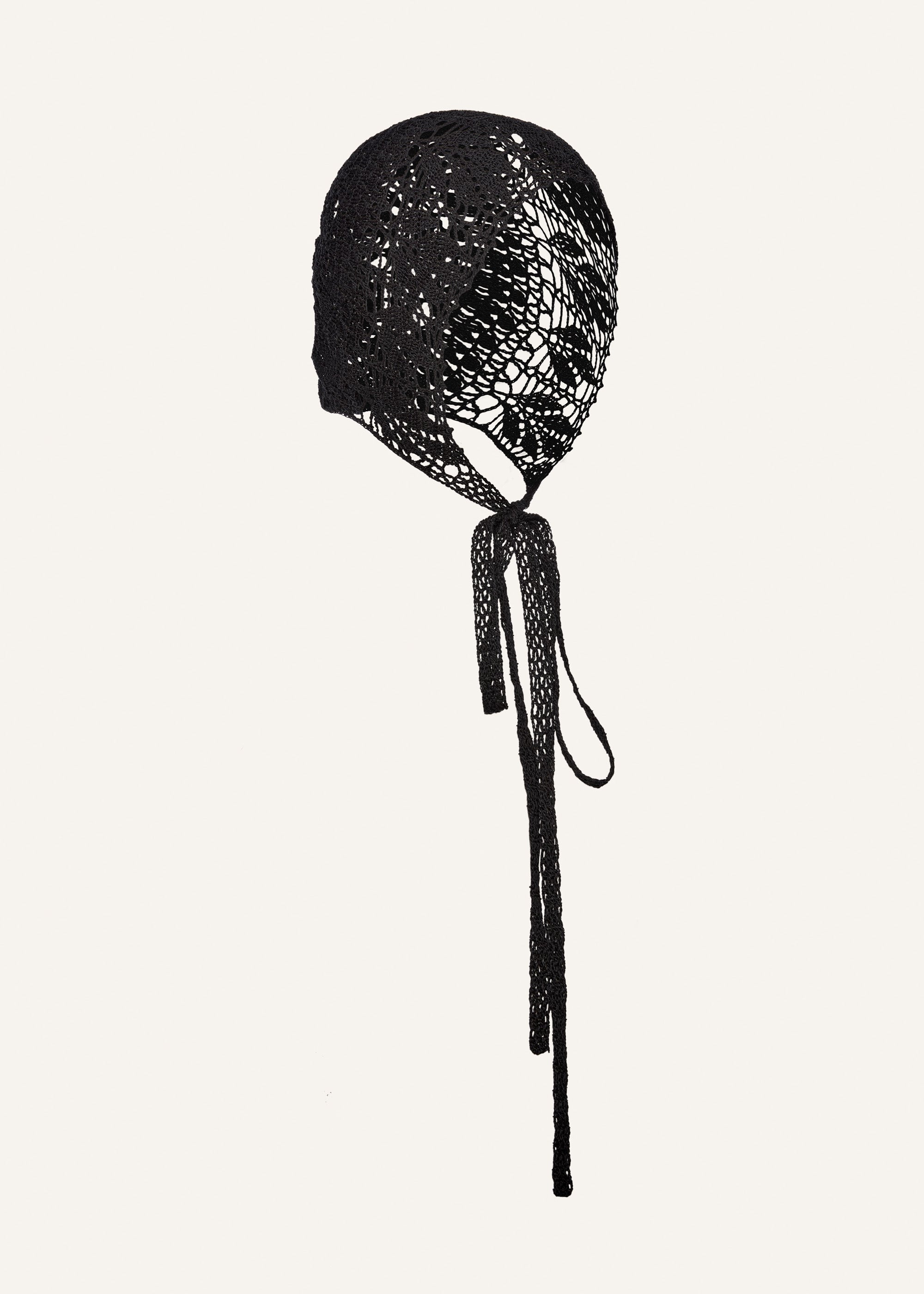Crochet bonnet in black - 2