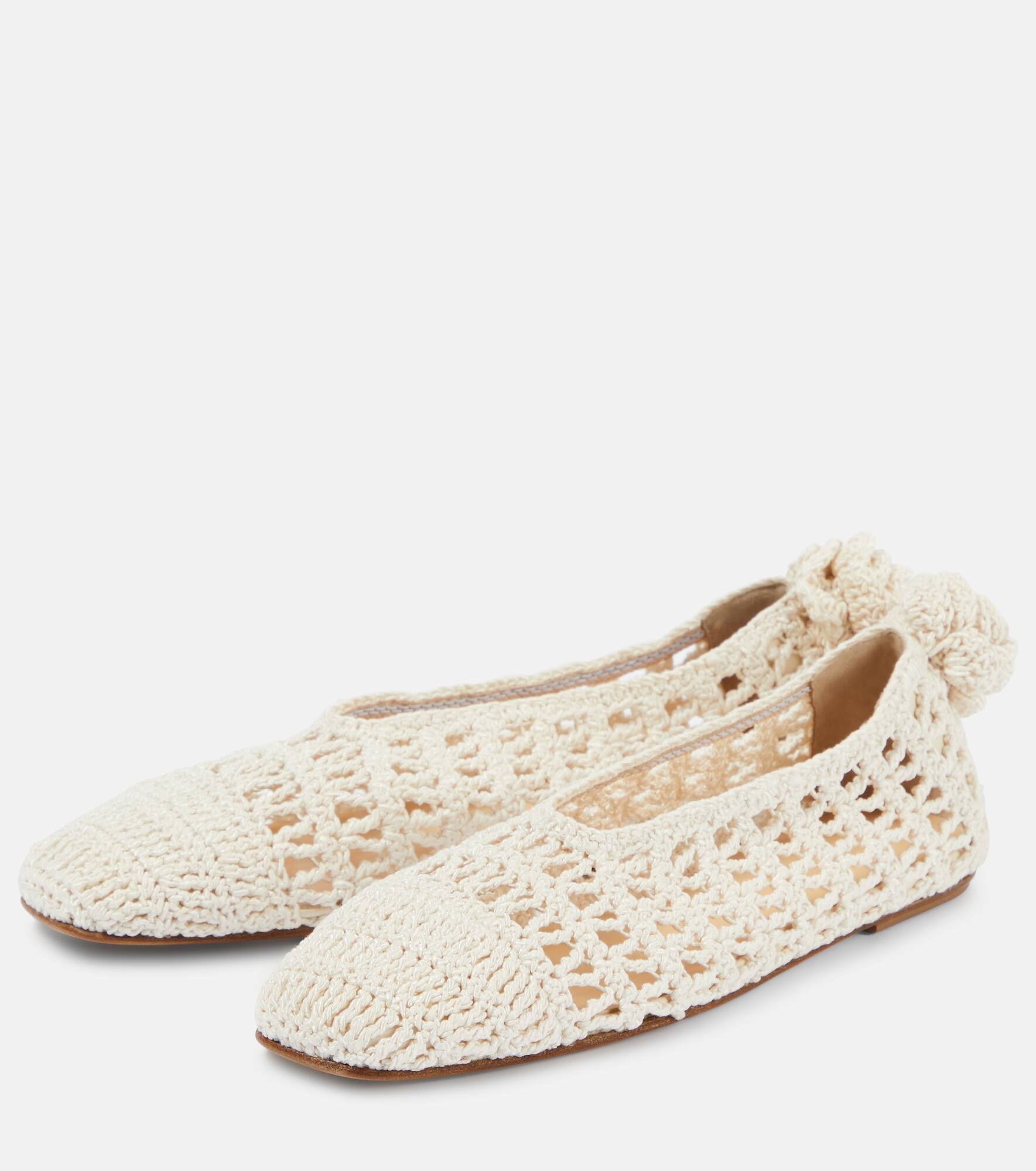 Floral-appliqué crochet ballet flats - 5