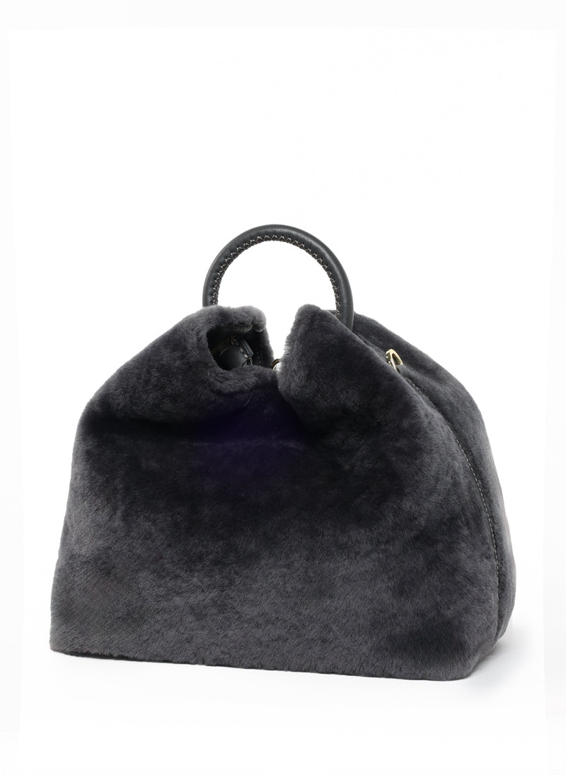 Elleme Raisin Shearling Montone Ardesia outlook
