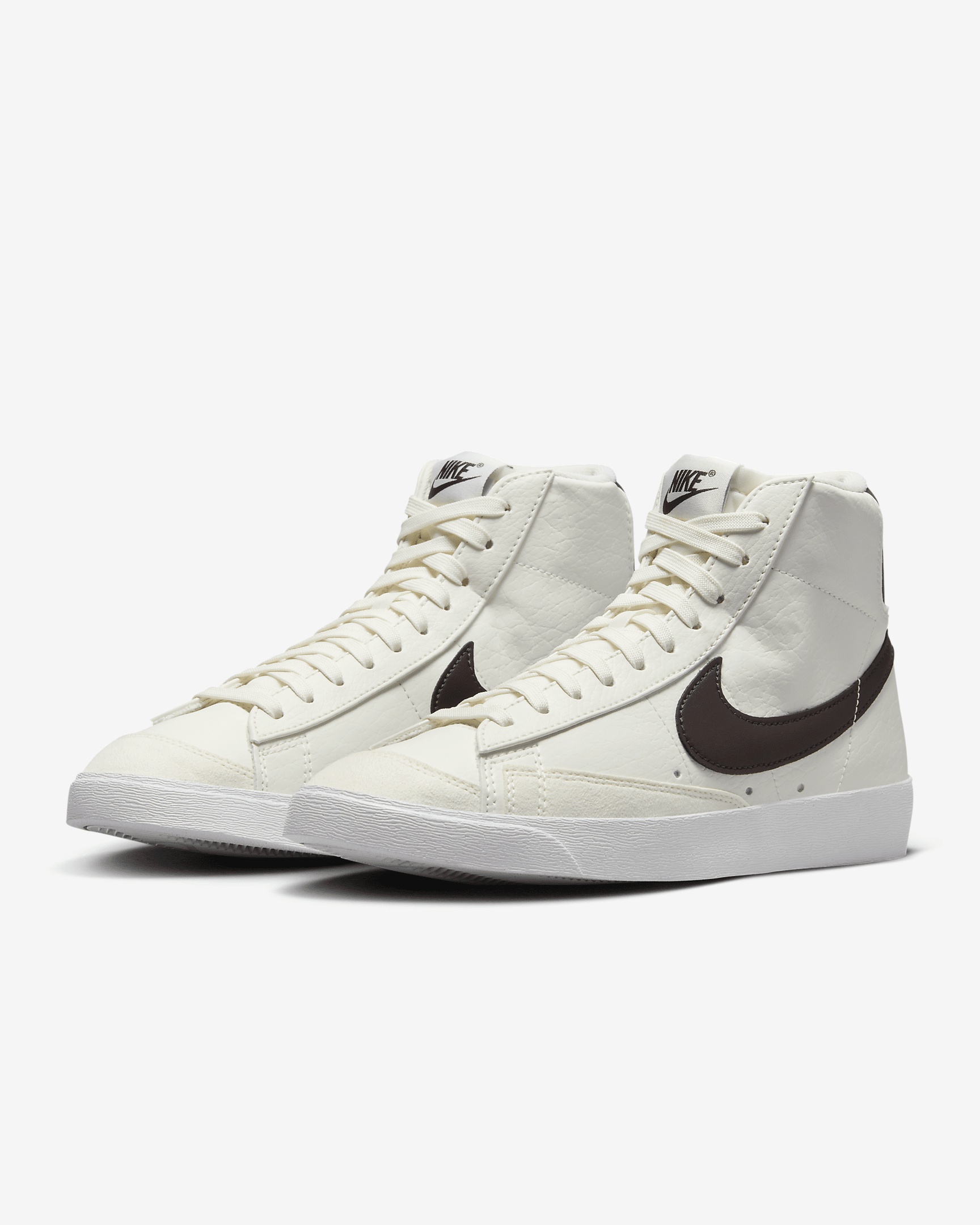 Nike Women's Blazer Mid '77 Shoes - 5