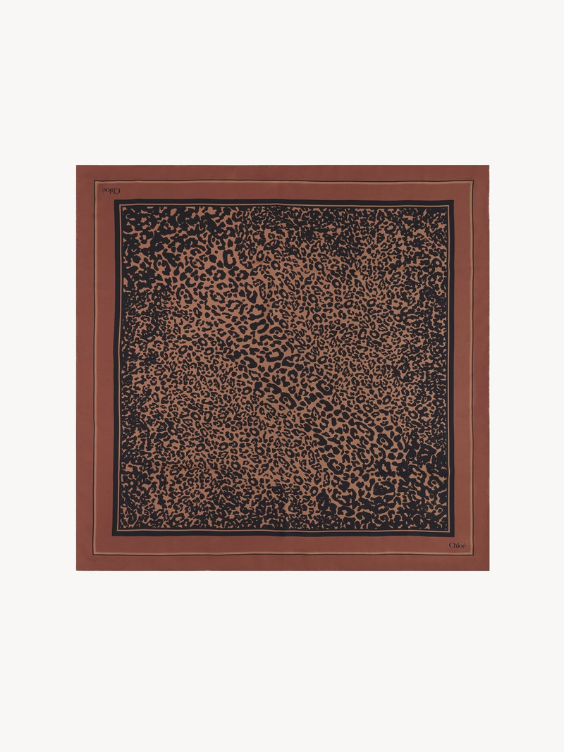 ANIMAL-PRINT SCARF IN SILK 1