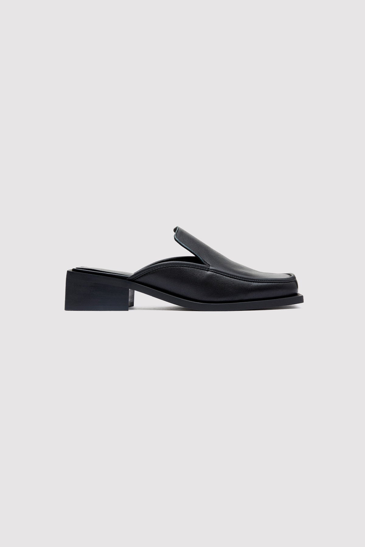 Square Toe Mule - Black - 4