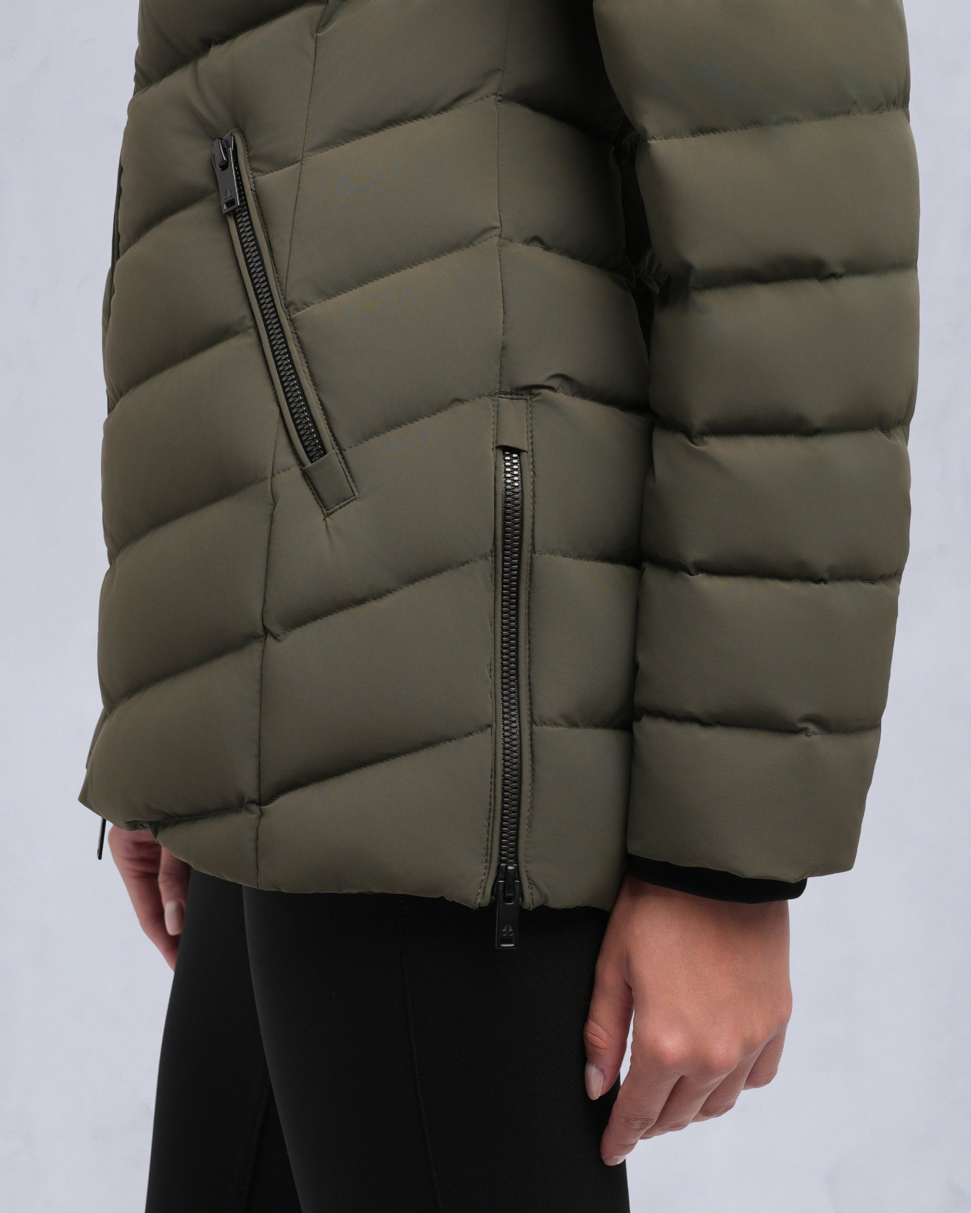 ROSELAWN 5 JACKET - 8