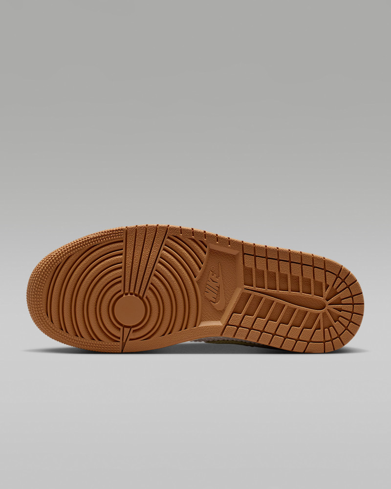 Jordan Air Jordan 1 Low SE Women's Shoes outlook