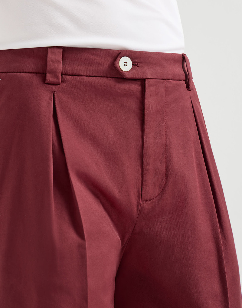 Garment-dyed trousers in American Pima cotton comfort gabardine with tee holder 4