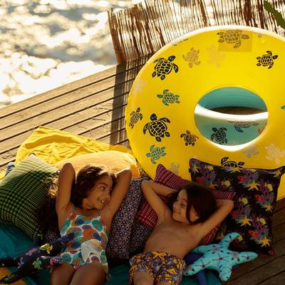 Vilebrequin Inflatable Buoy Ronde des Tortues outlook