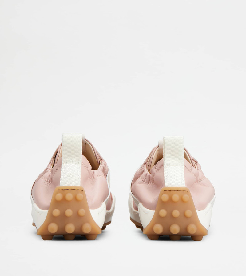 Tod's SNEAKERS IN LEATHER - WHITE, PINK outlook