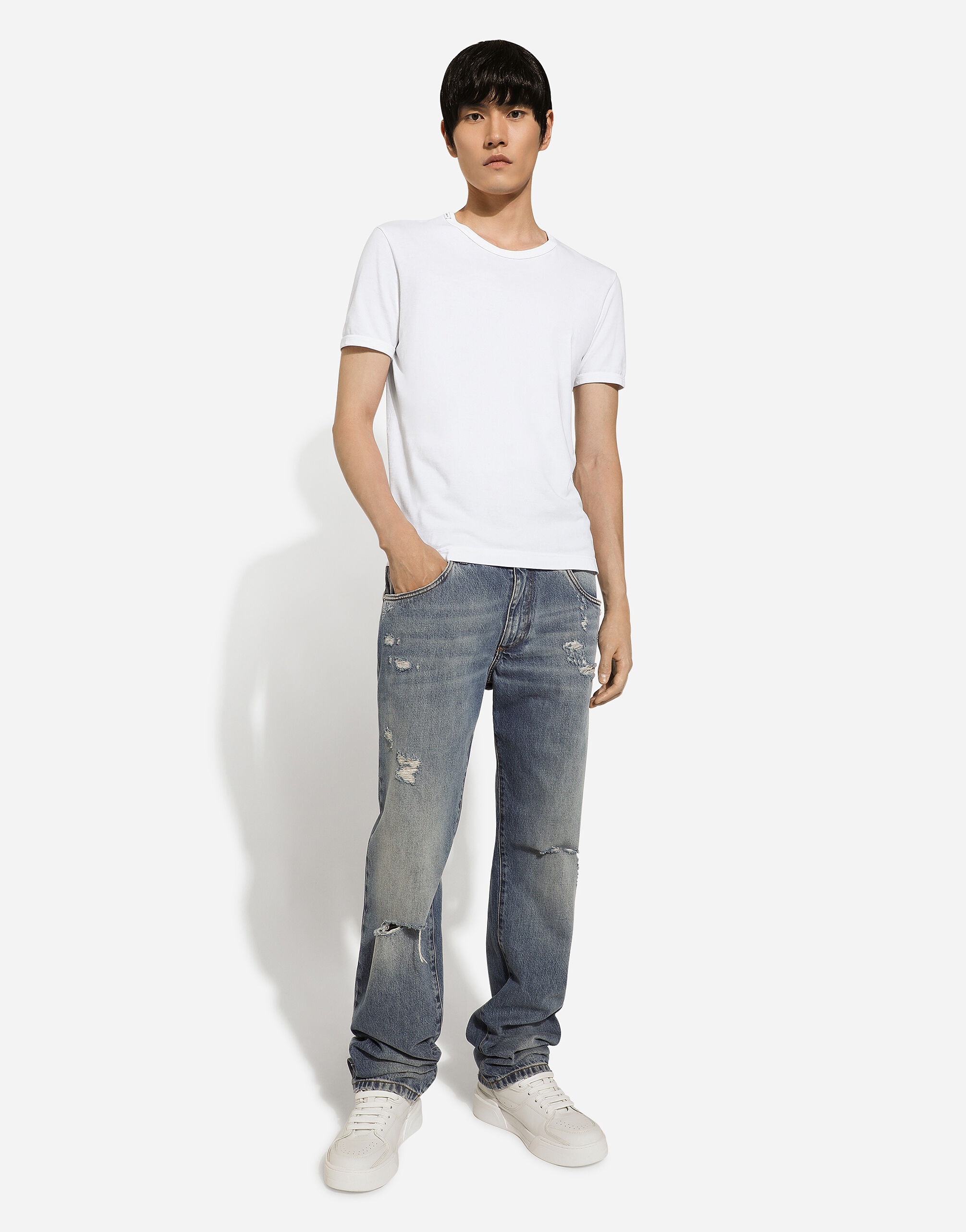 Classic blue denim jeans with abrasions - 5