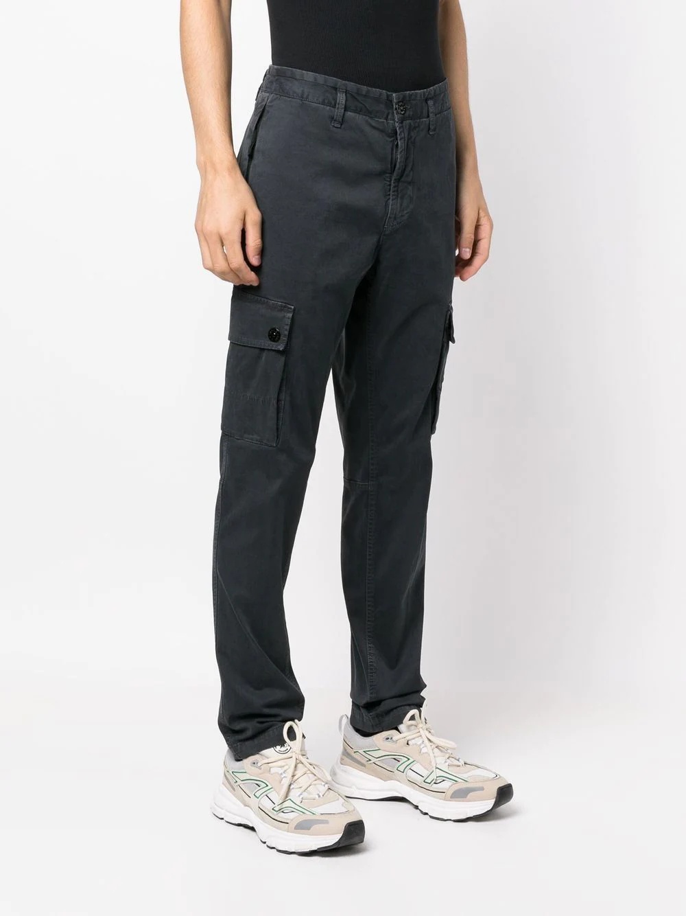 Compass-patch cargo trousers - 3