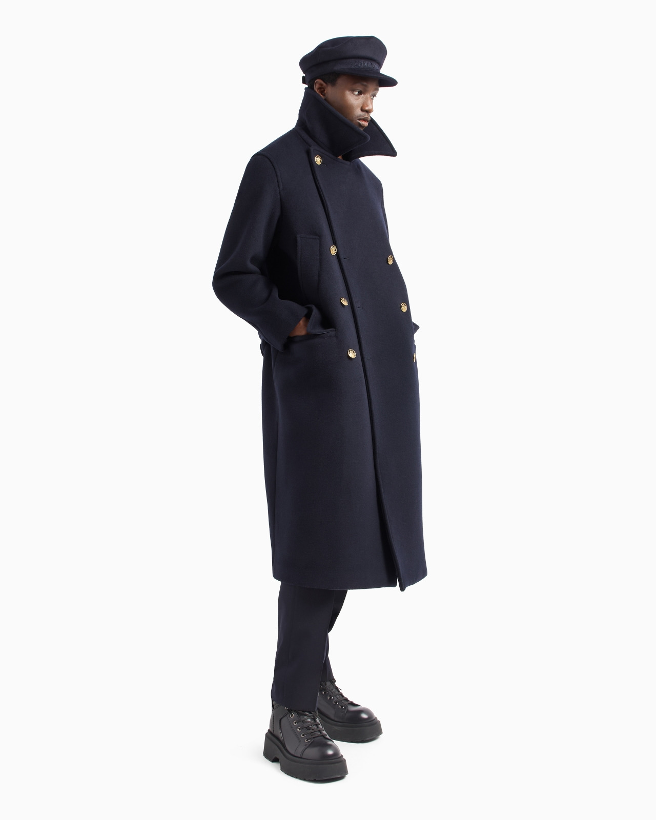Double-breasted, wool cloth coat with gold buttons - 4