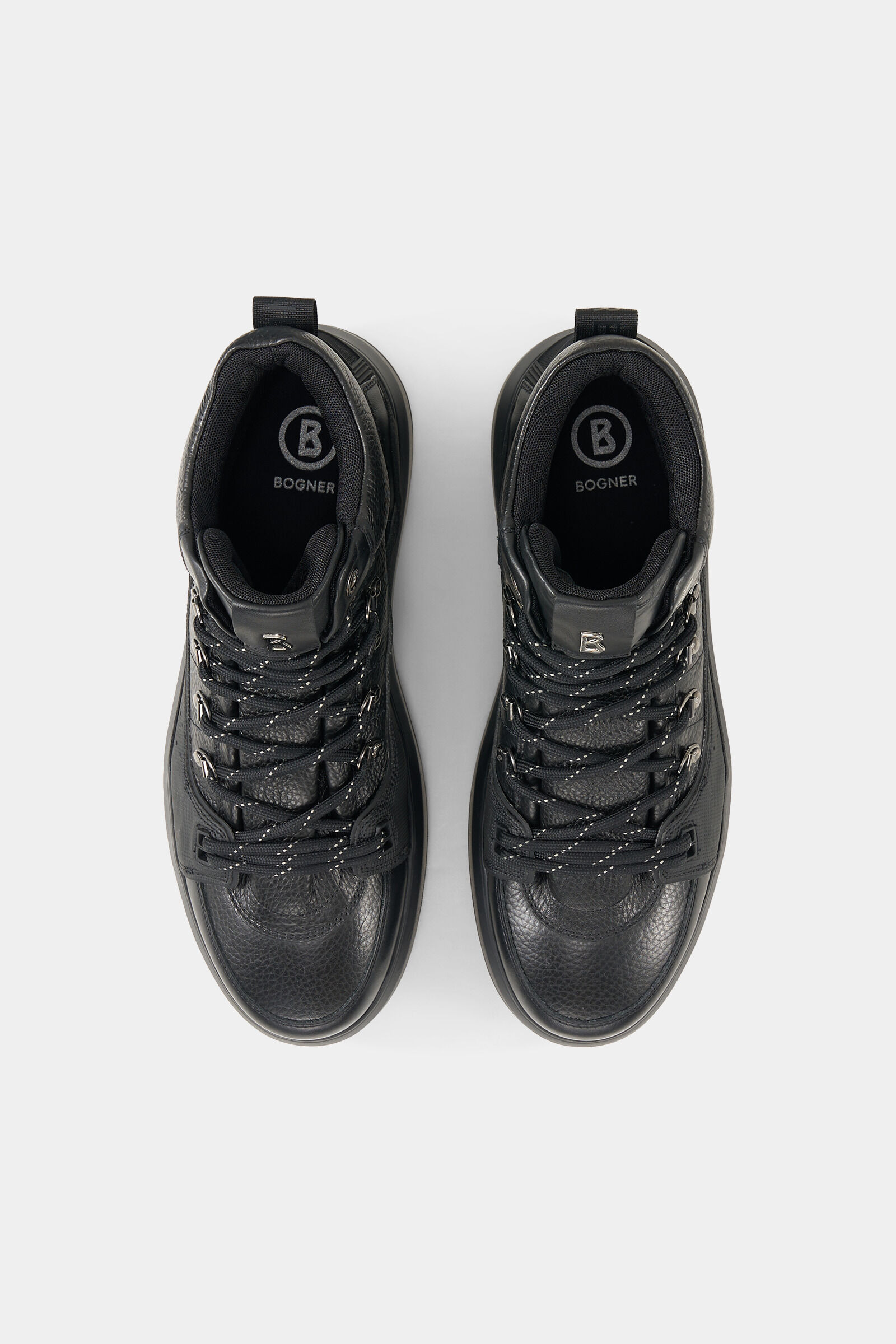 Low Boots Antwerp in Black - 6