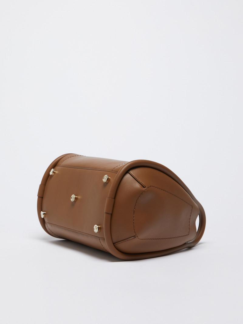 MARINC Leather shopping tote 4