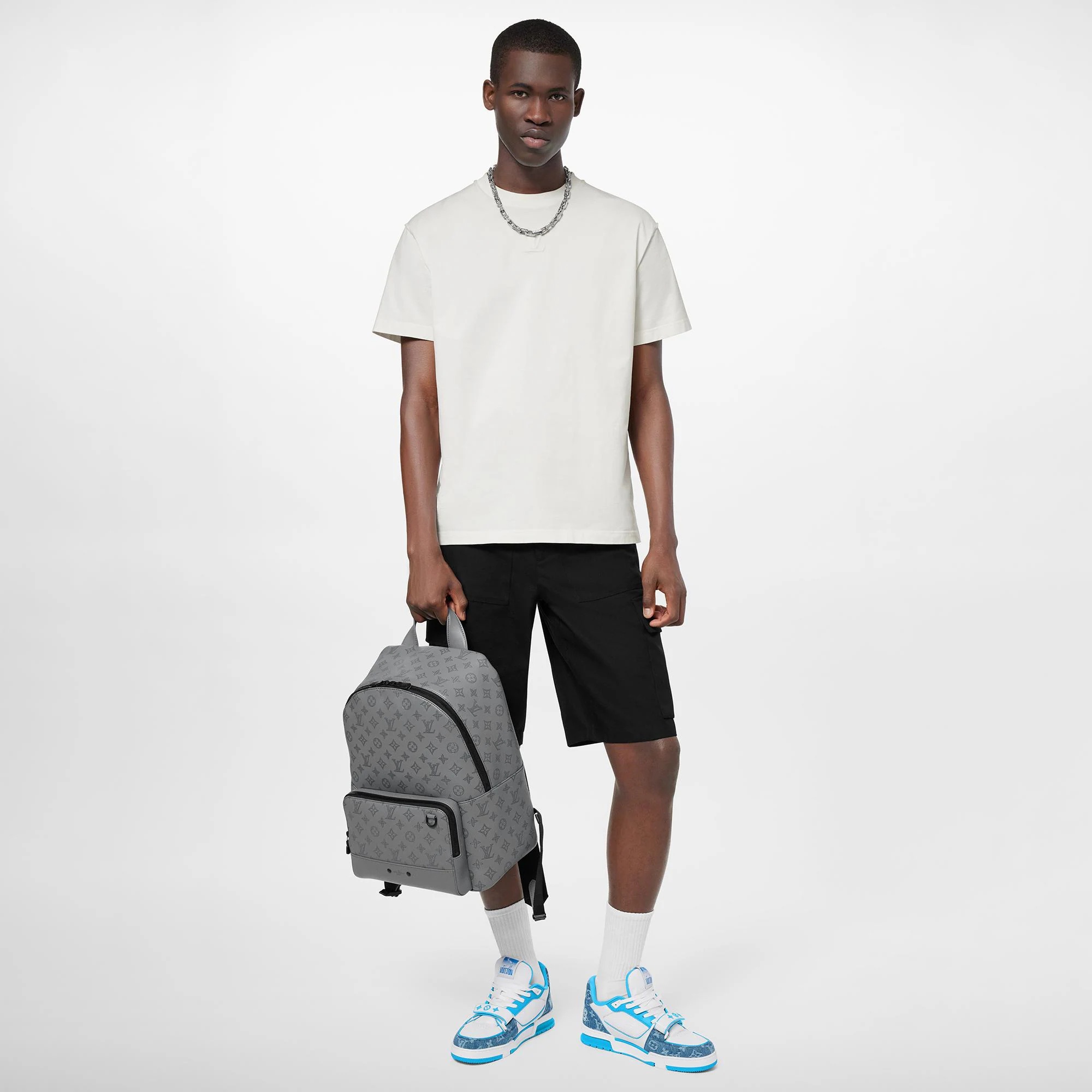 Louis Vuitton Grigori Backpack タイガレザー LOUIS VUITTON（ルイヴィトン）の「洗練デザイン ルイヴィトン
