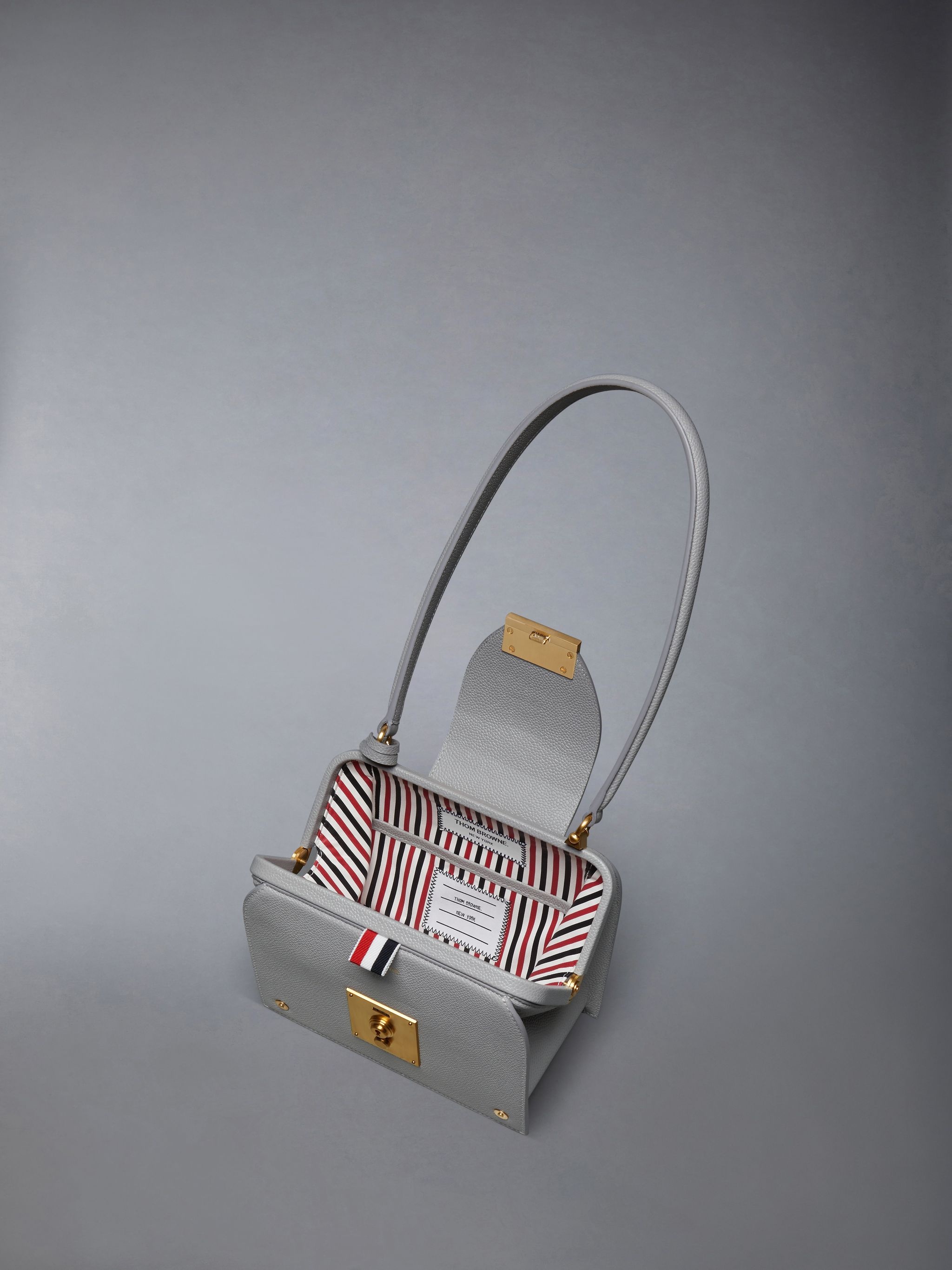 Pebble Grain Mrs. Thom Triangle Bag - 4