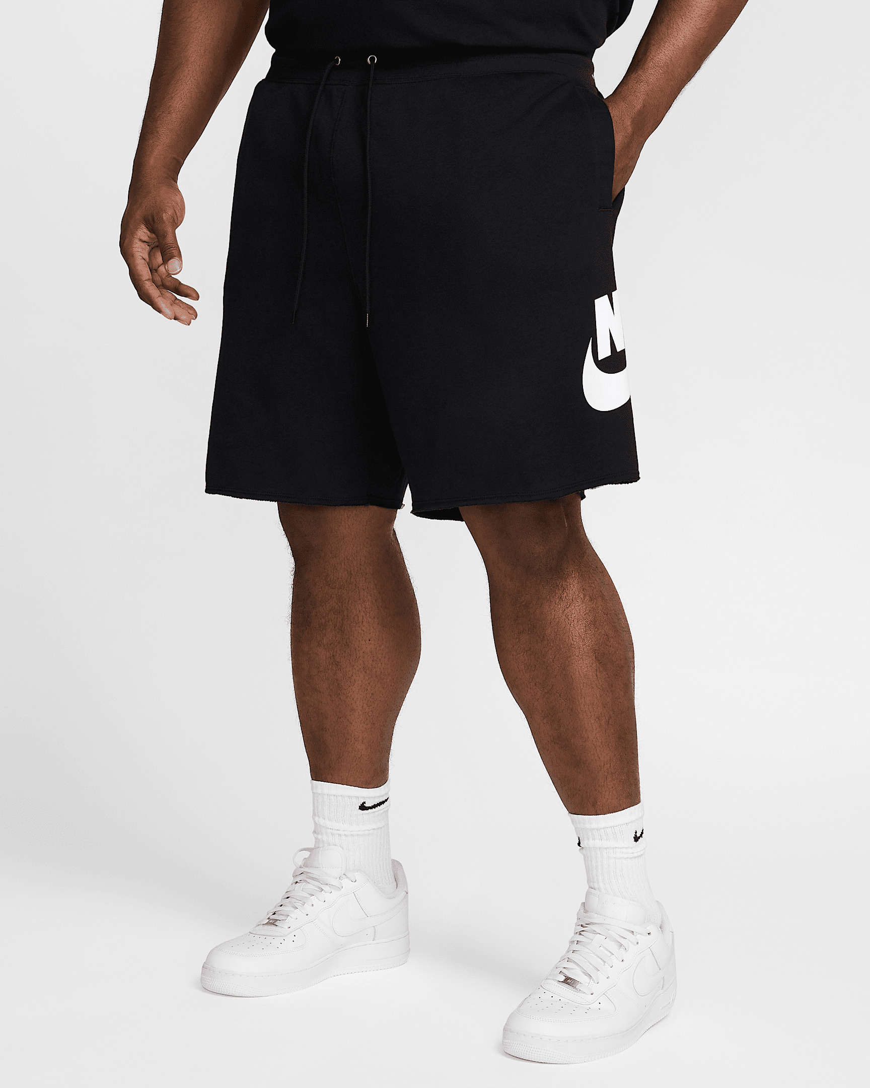 Nike Club Men's French Terry Alumni Shorts - 8