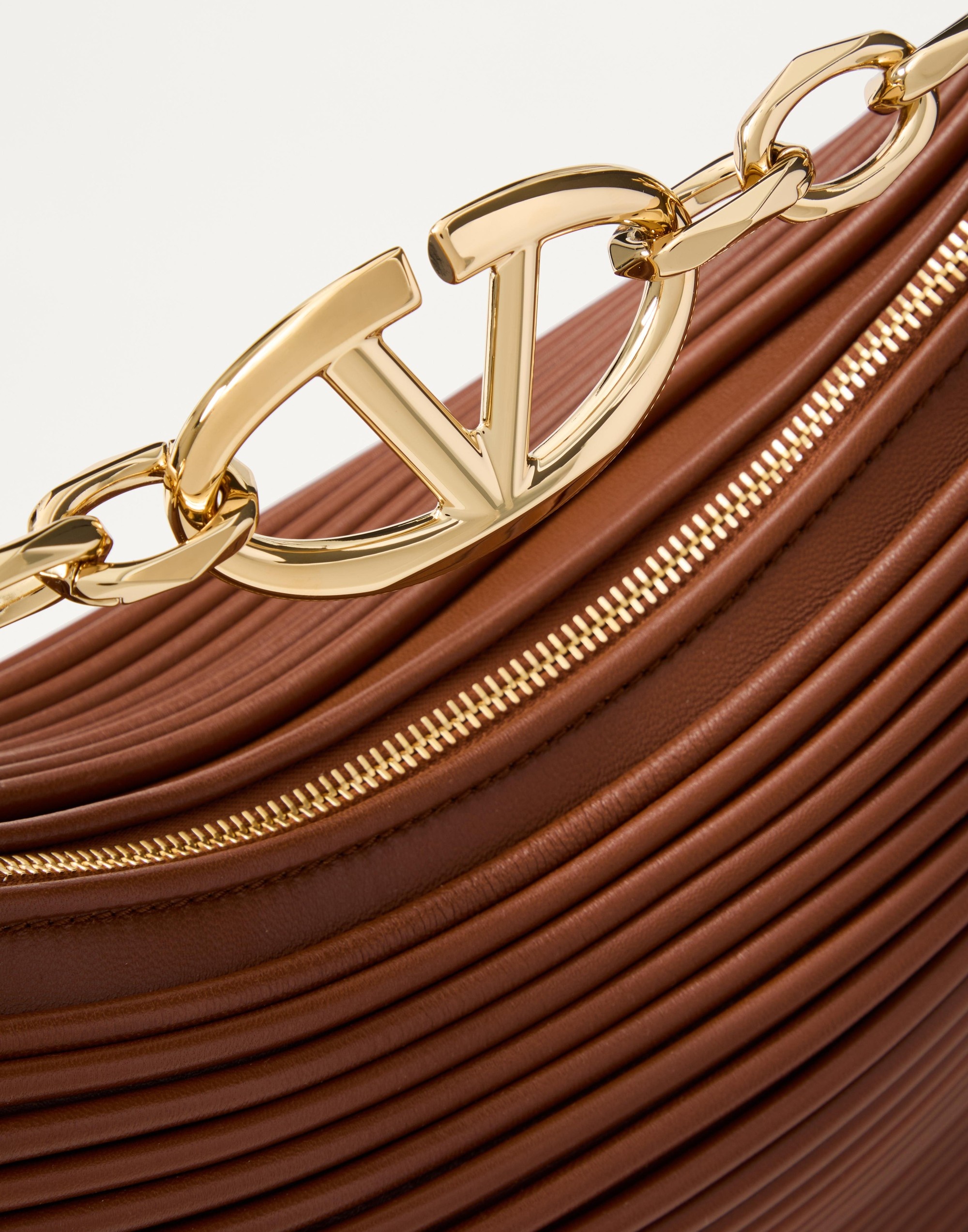 SMALL VLOGO MOON HOBO BAG IN NAPPA LEATHER WITH CHAIN - 7