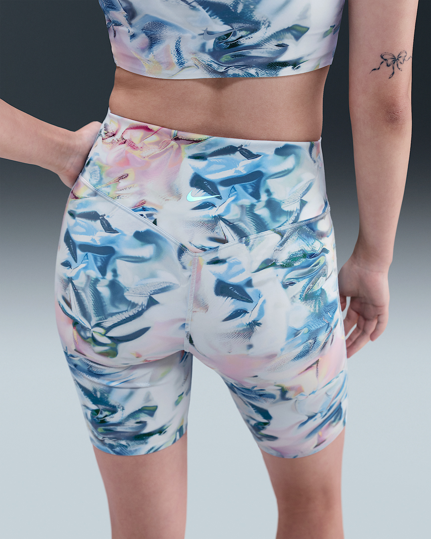Nike Universa Women's Artist Collection High-Waisted 8" Biker Shorts - 3