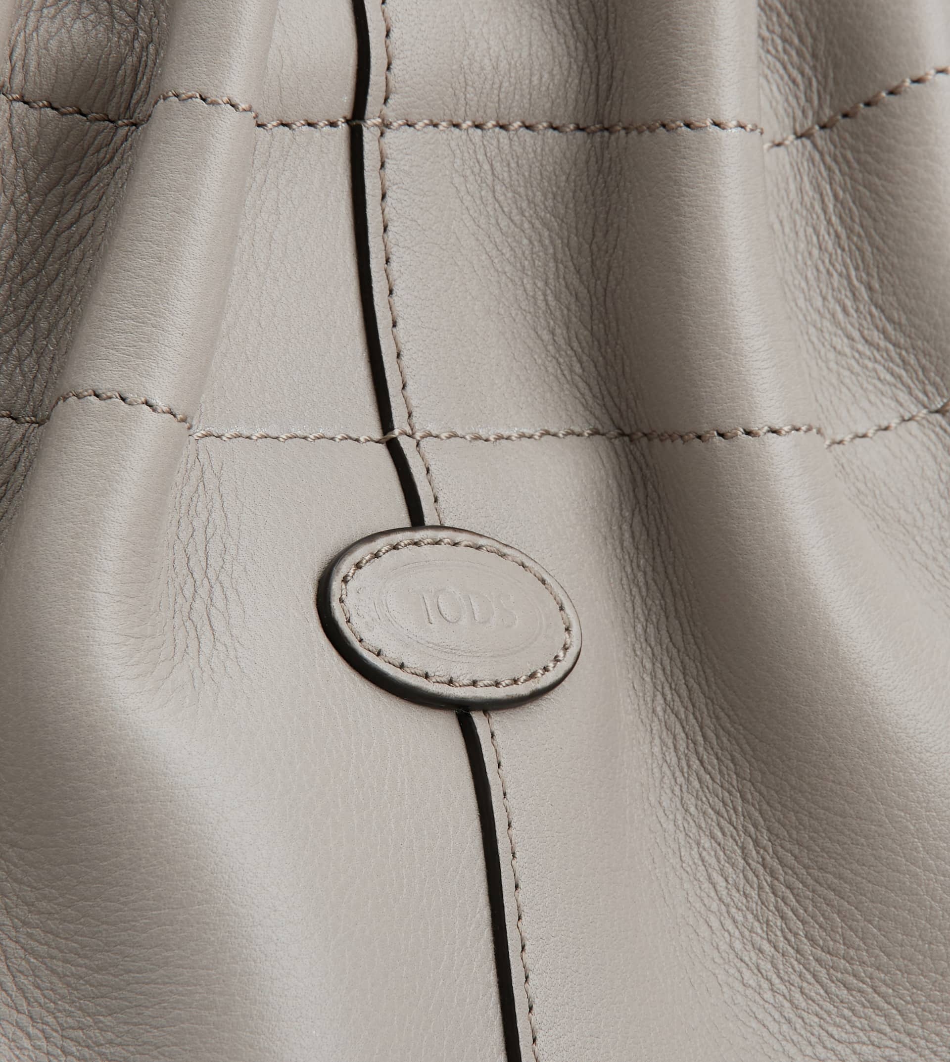 TOD'S DI BAG BUCKET BAG IN LEATHER MINI WITH DRAWSTRING - GREY - 7