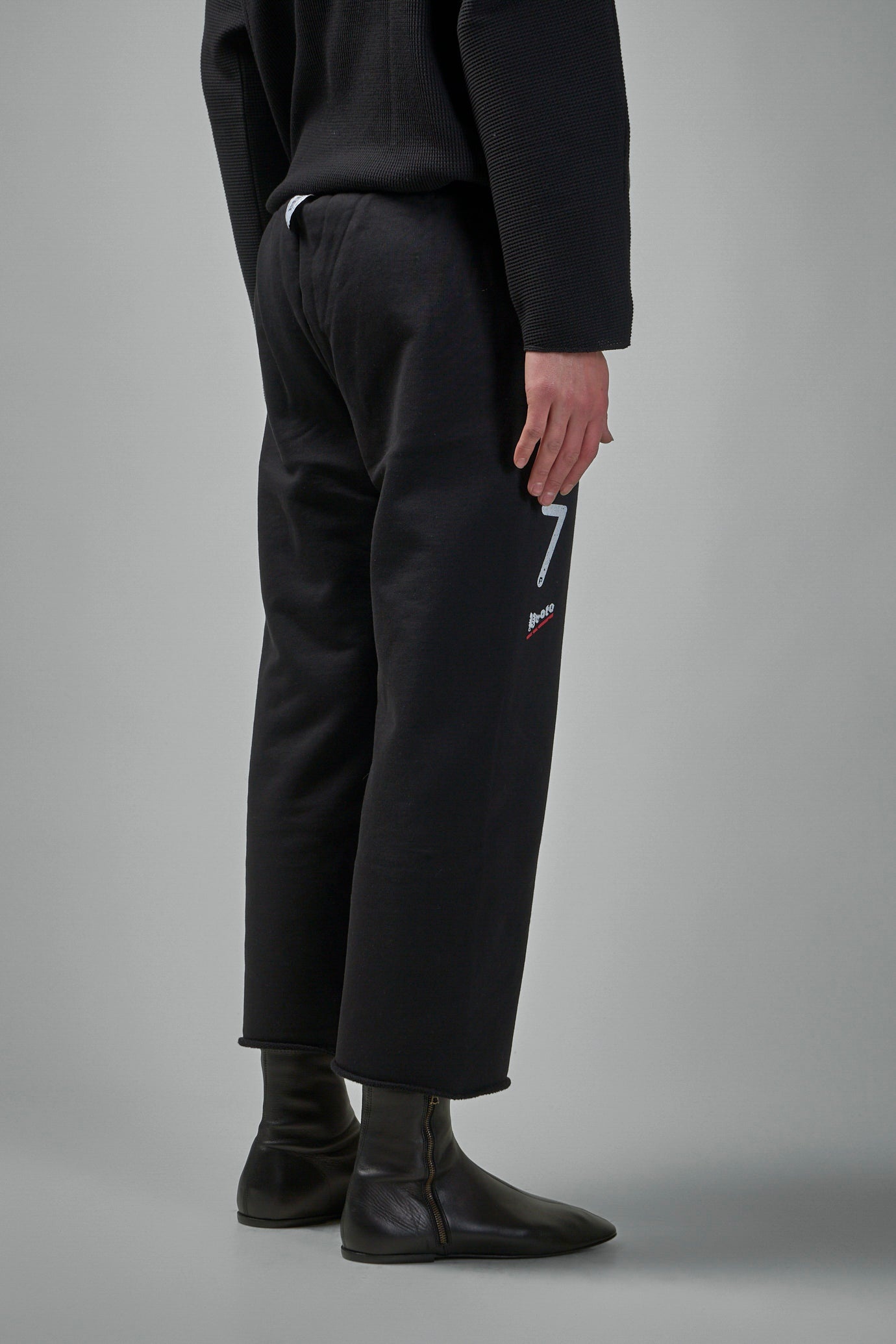 Cropped Sweatpants - 4