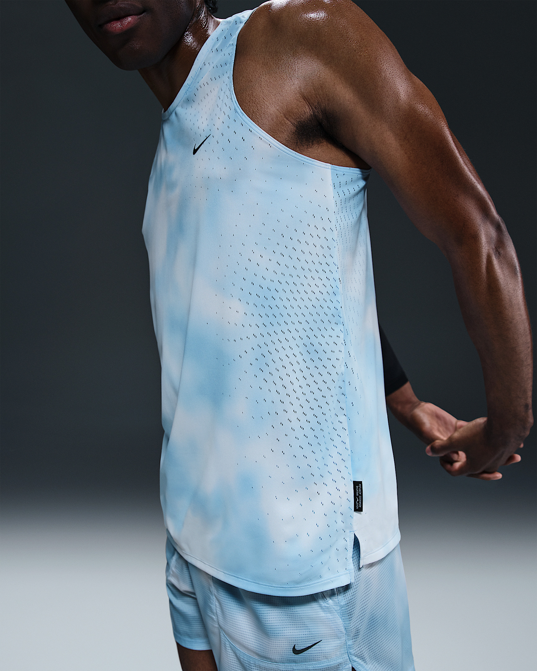 Nike Running Division Breathe Men's Dri-FIT ADV Running Tank Top - 2